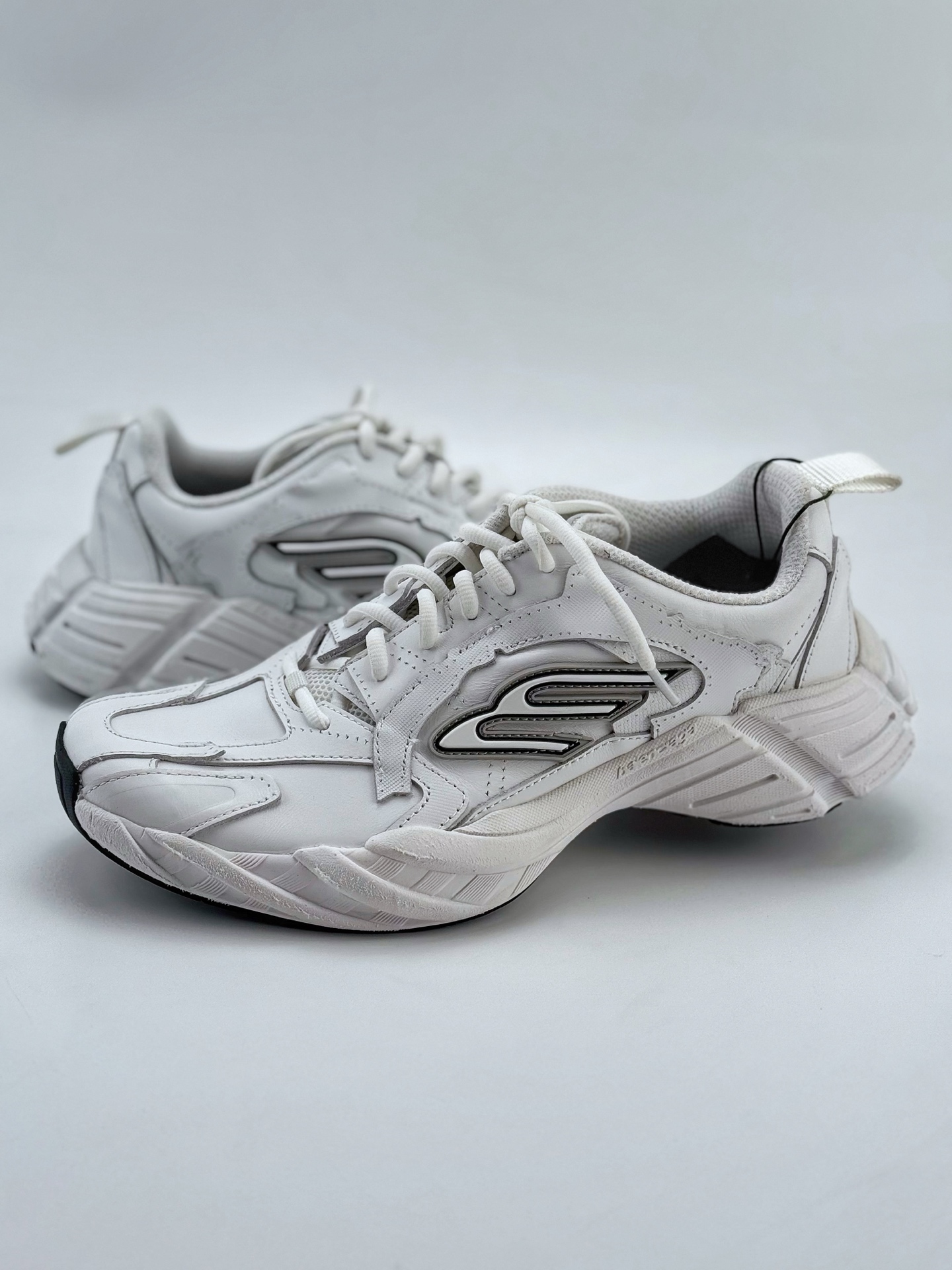 Balenciaga Cargo Sneaker Monday 巴黎世家全新船型系列  825418 WDTSC 9110