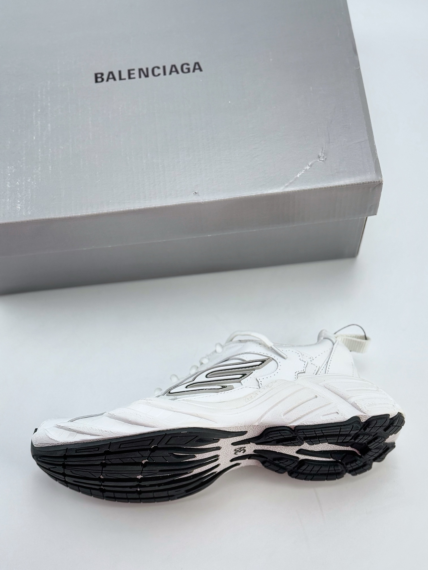 Balenciaga Cargo Sneaker Monday 巴黎世家全新船型系列  825418 WDTSC 9110