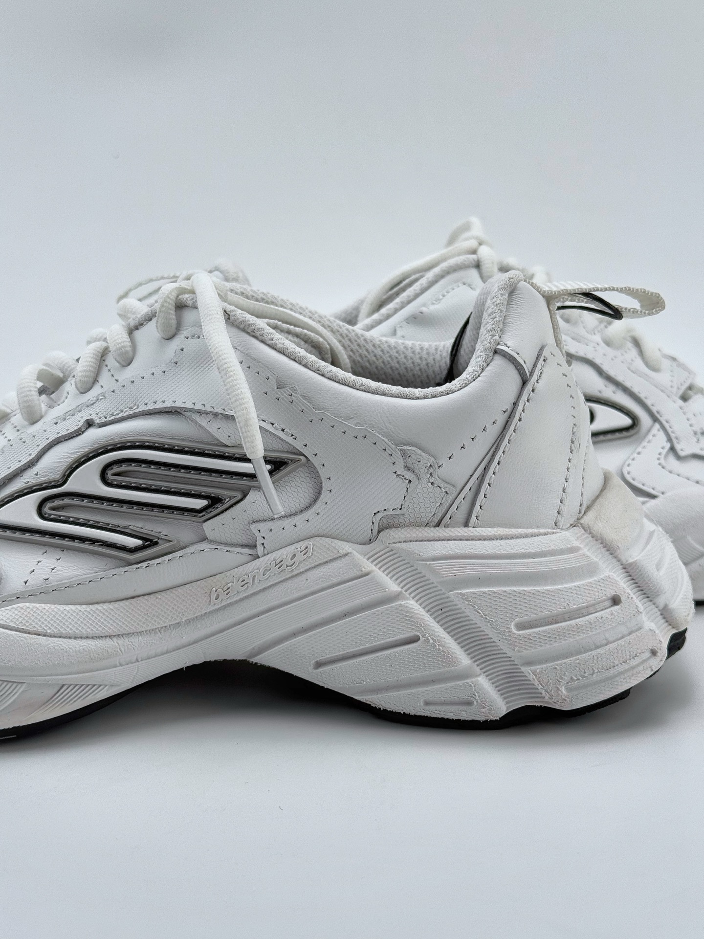 Balenciaga Cargo Sneaker Monday 巴黎世家全新船型系列  825418 WDTSC 9110