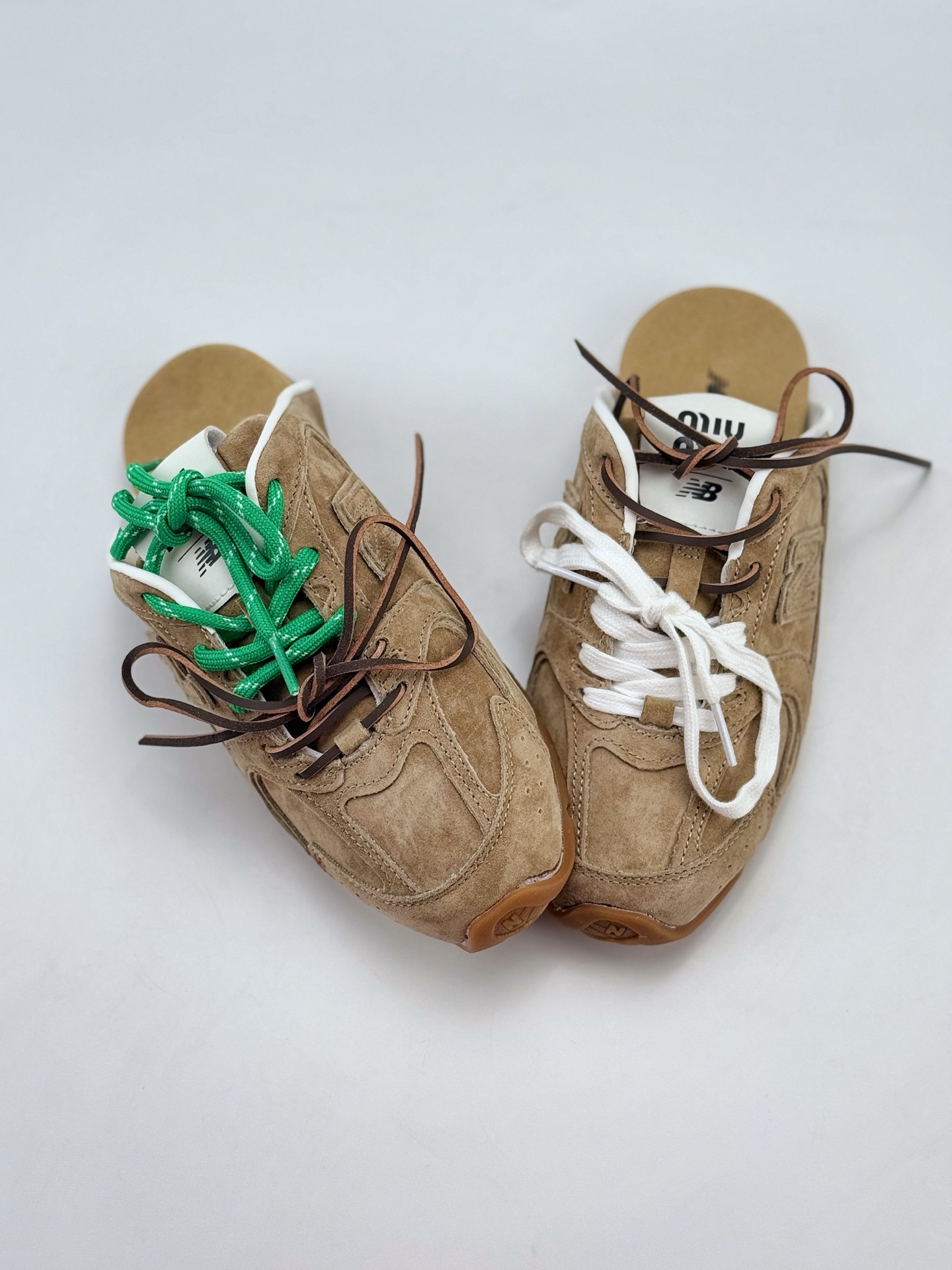 New Balance x Miumiu 缪缪联名 半拖系列 24s联名款运动鞋