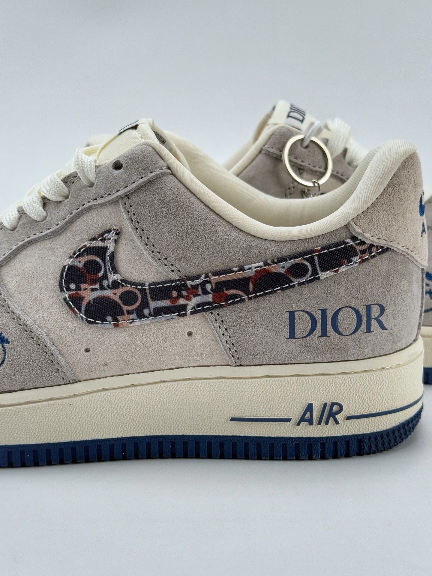 Nike Air Force 1 Low 07 x Travis Scott x DIOR 灰蓝小钩  KK1988-044