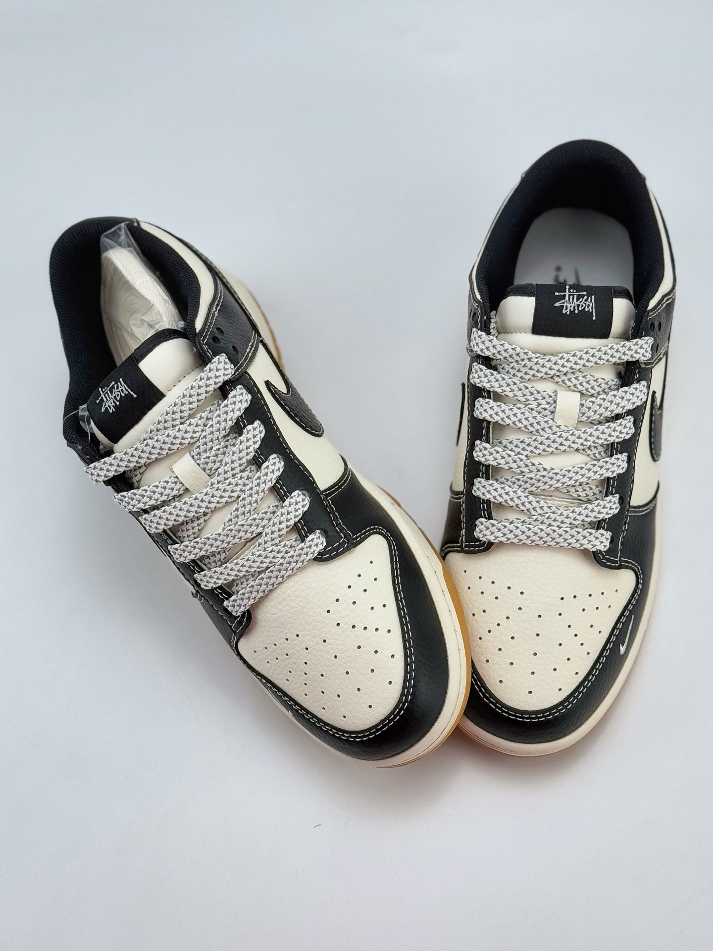 Nike SB Dunk Low x Stussy 黑白小钩满天星  XX3168-120