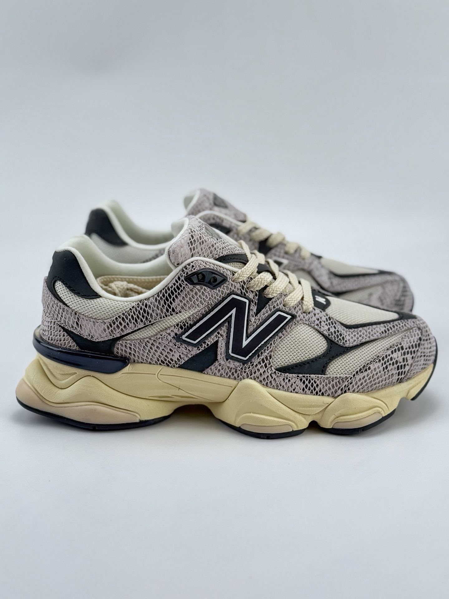 Joe Freshgoods x New Balance 版本 NB9060 联名款 复古休闲运动慢跑鞋  U9060SNA