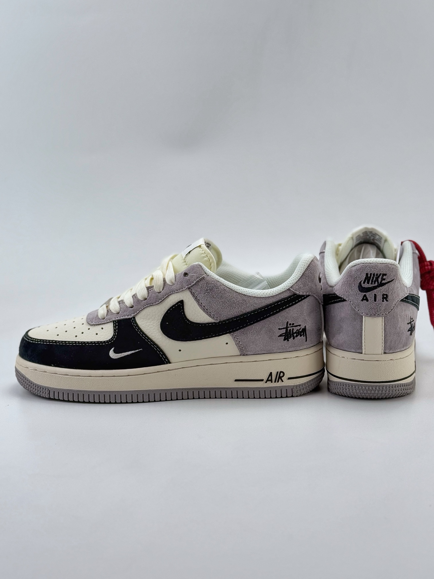 Nike Air Force 1 Low 07 x Stussy 白黑灰小钩 XZ6188-363