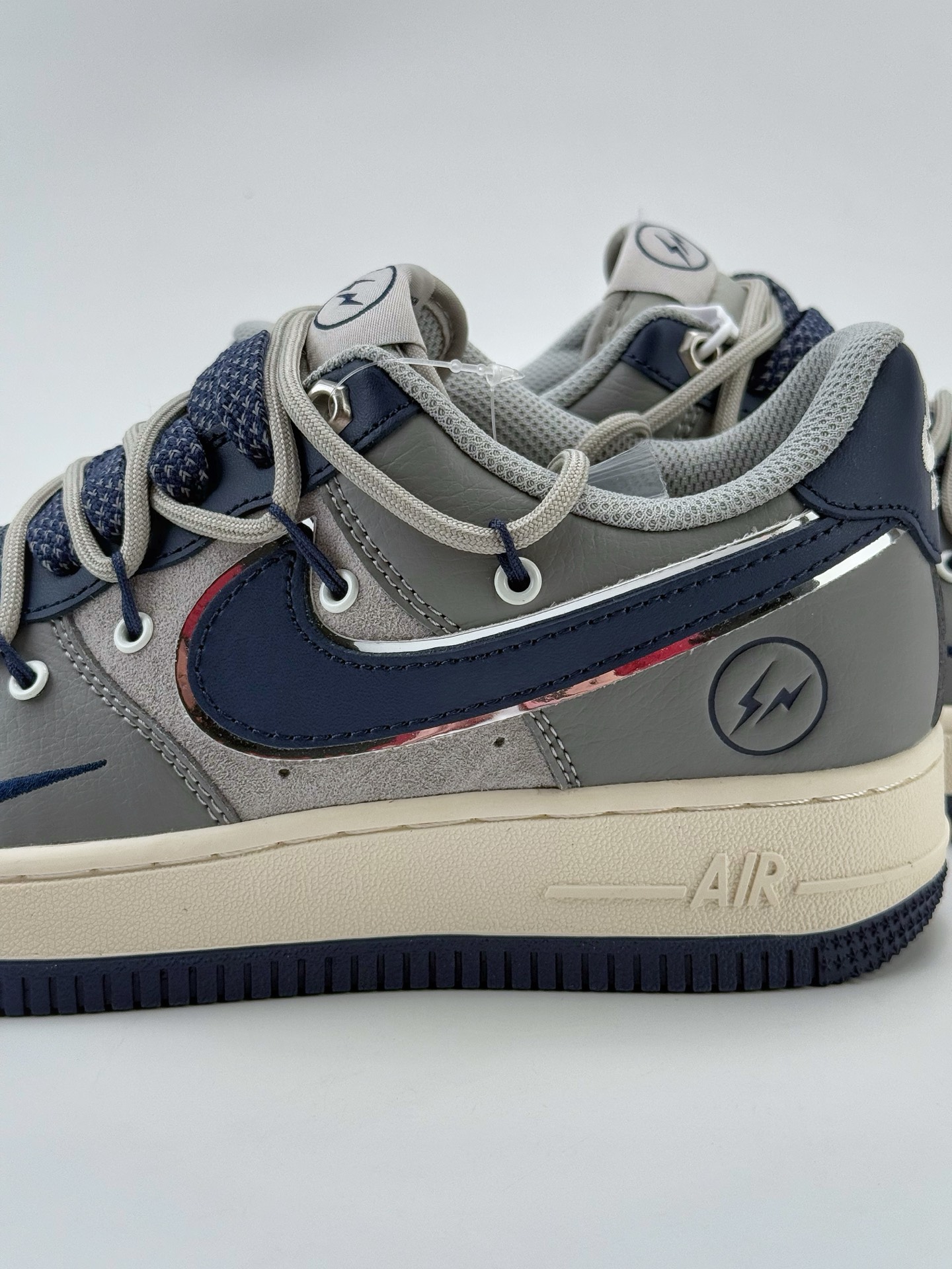 Nike Air Force 1 Low 07 x Fragment Design 灰蓝小钩绑带满天星  SJ1198-111