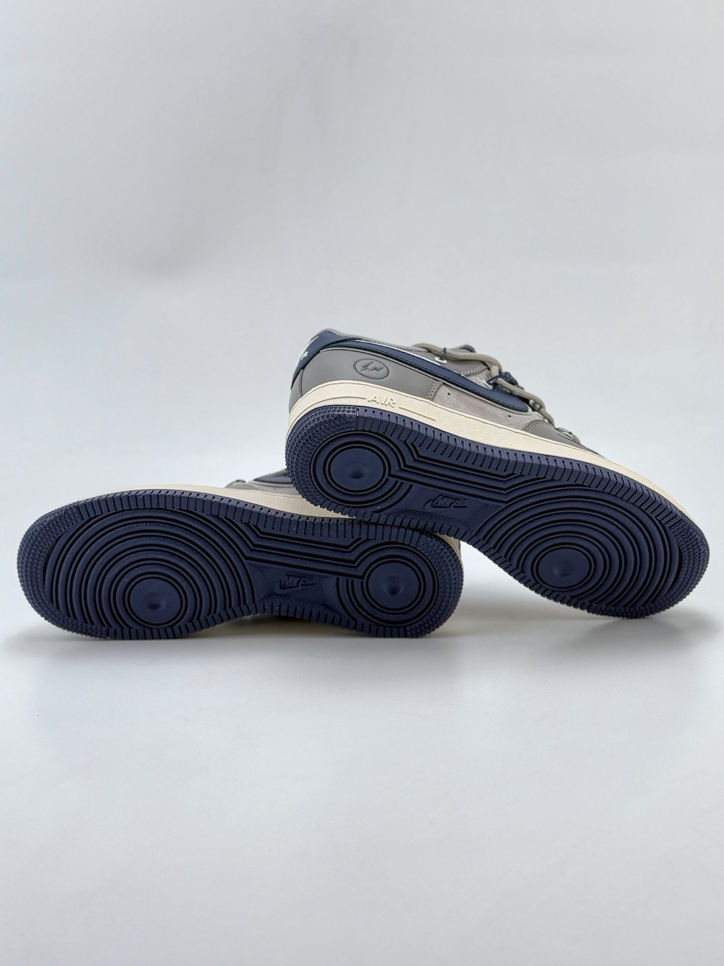 Nike Air Force 1 Low 07 x Fragment Design 灰蓝小钩绑带满天星  SJ1198-111