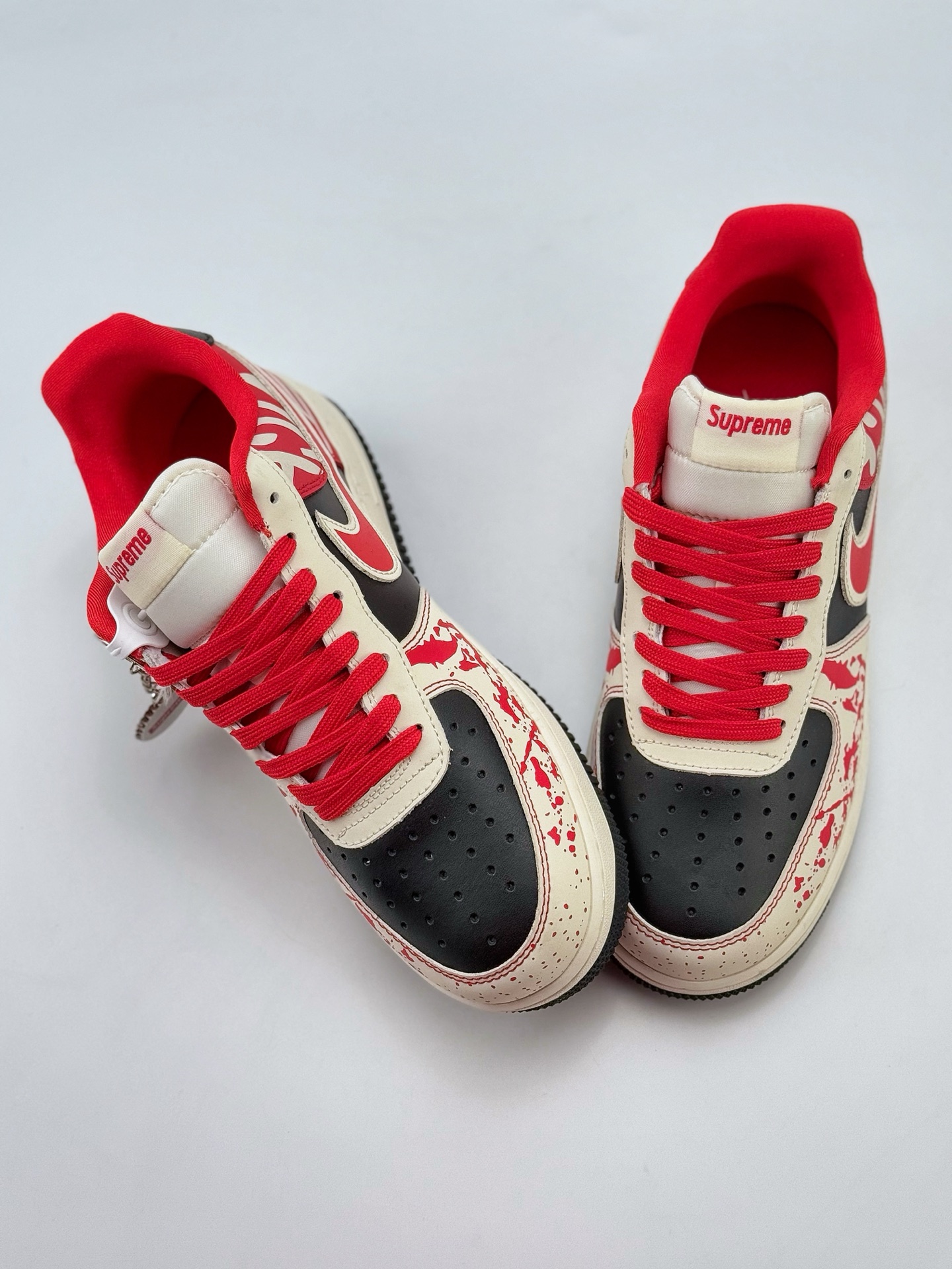 Nike Air Force 1 Low 07 x Supreme 白黑红涂鸦  DF0188-020