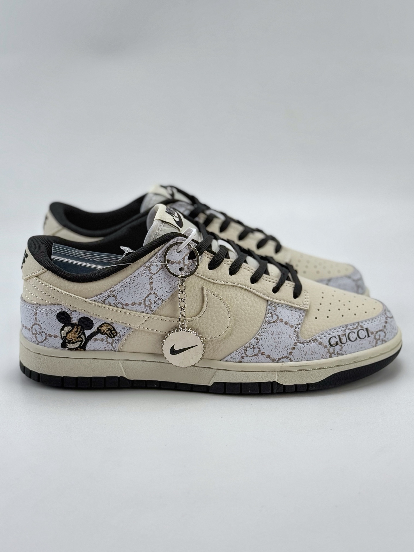 Nike SB Dunk Low x GUCCI 白灰黑米奇  LW1818-112