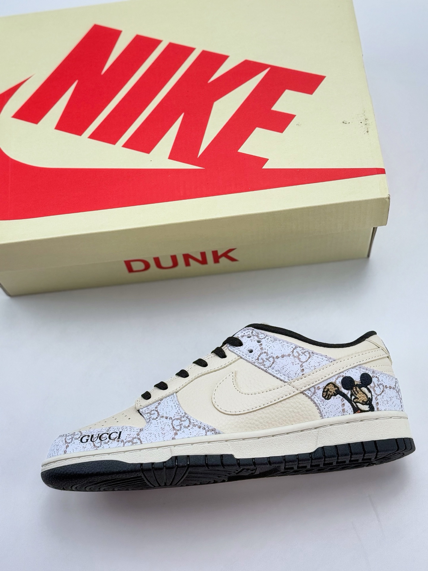 Nike SB Dunk Low x GUCCI 白灰黑米奇  LW1818-112
