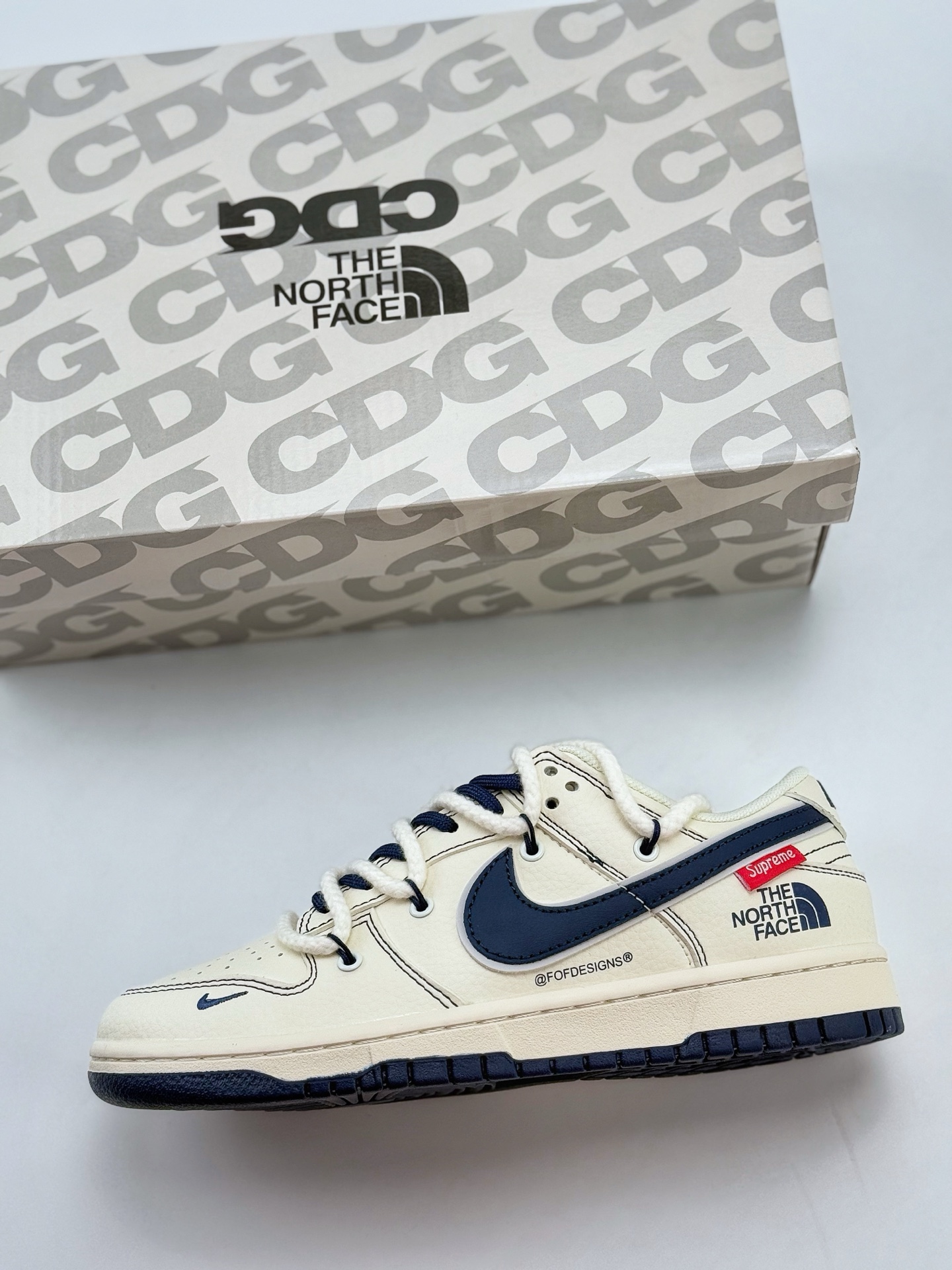 Nike SB Dunk Low x The North Face 白蓝小钩缝线绑带满天星  YX5066-262