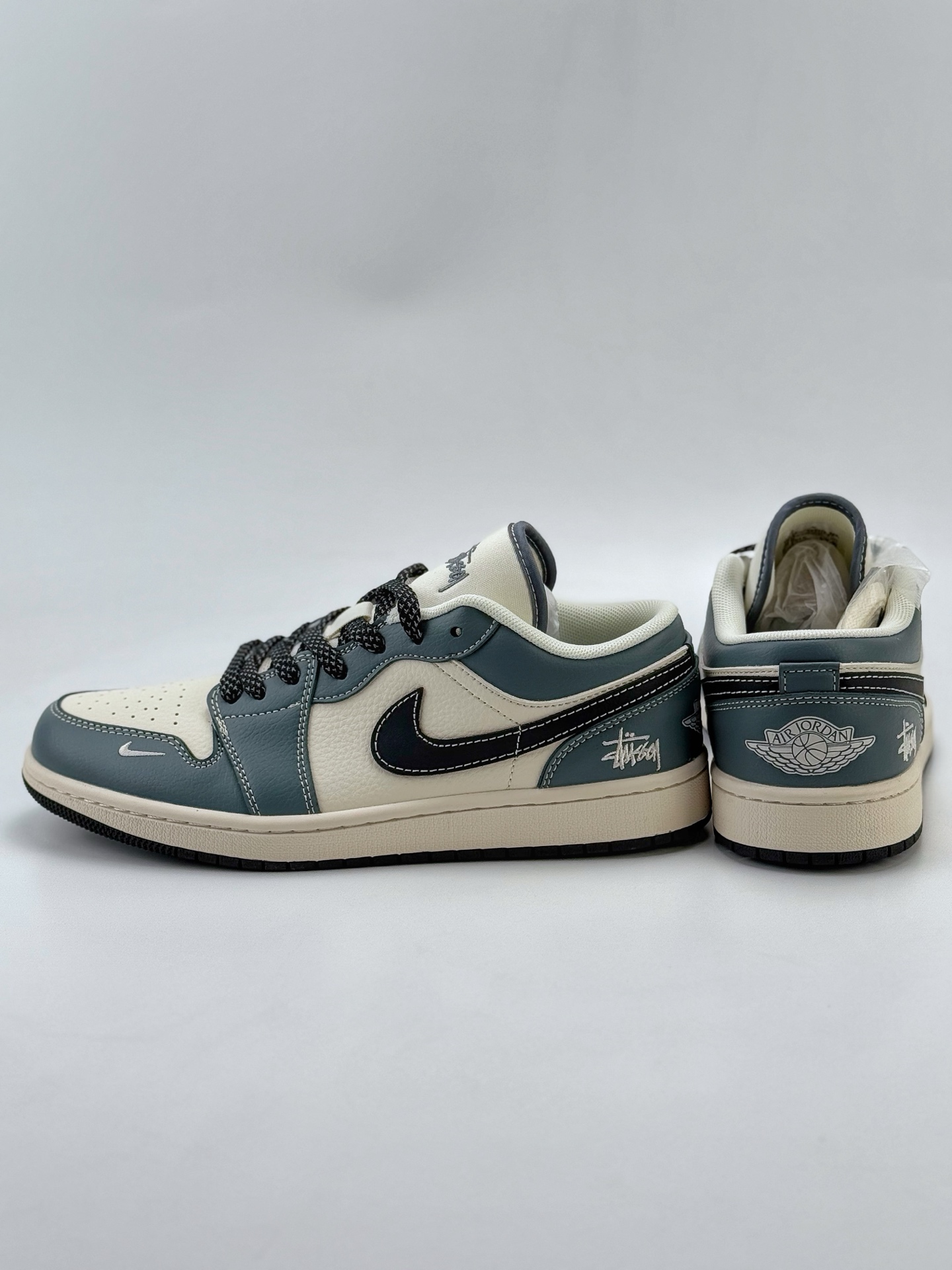 Air Jordan 1 Retro Low x Stussy 白青黑小钩满天星  XX3318-506