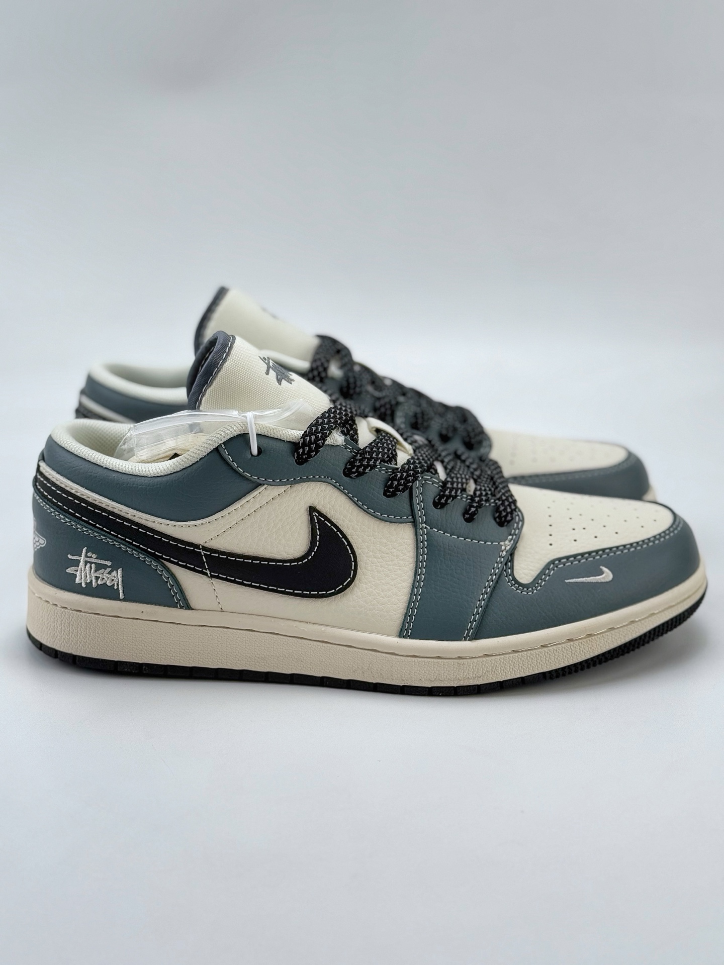 Air Jordan 1 Retro Low x Stussy 白青黑小钩满天星  XX3318-506