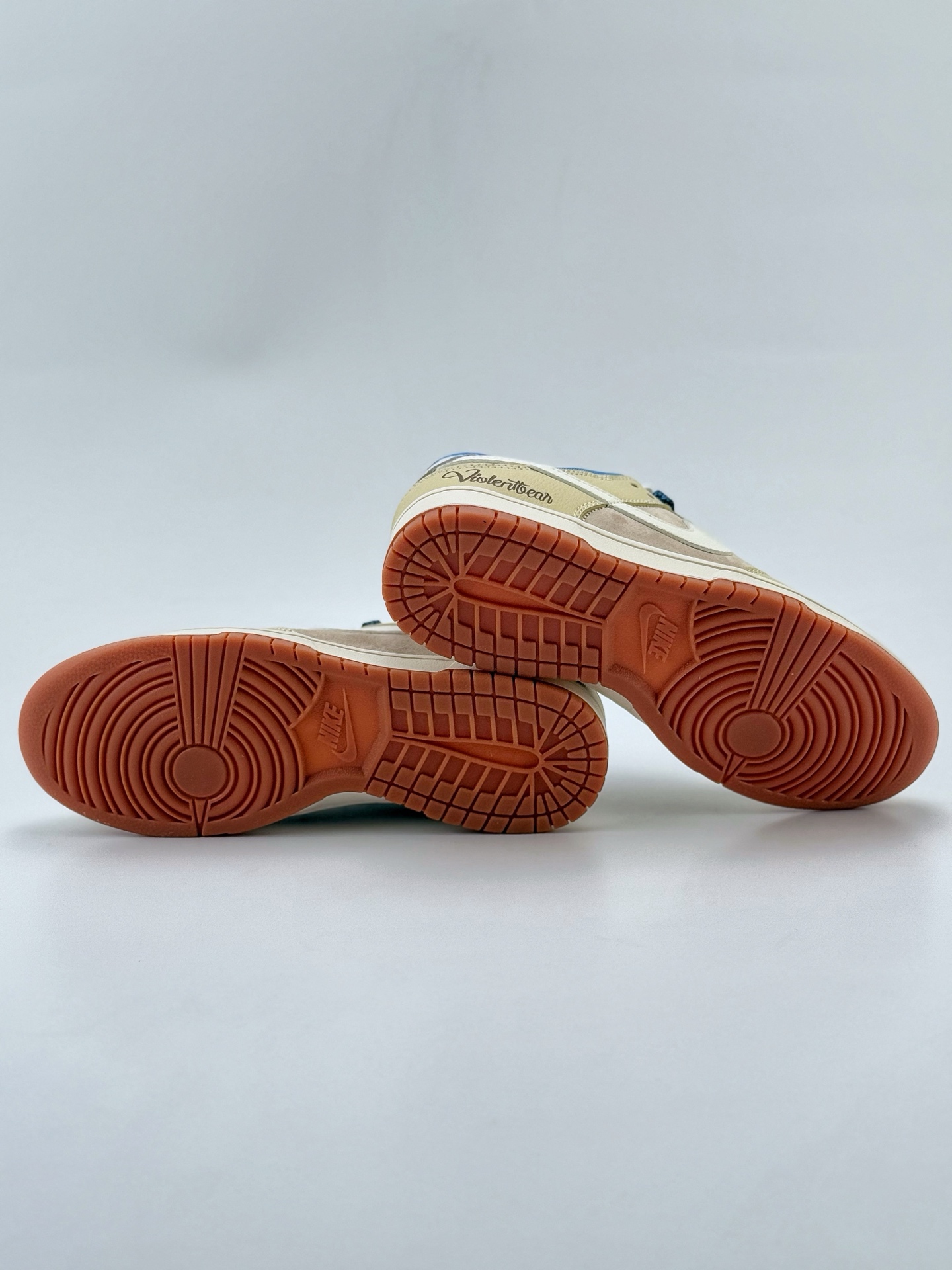 Nike SB Dunk Low 米棕蓝满天星  HD2258-601