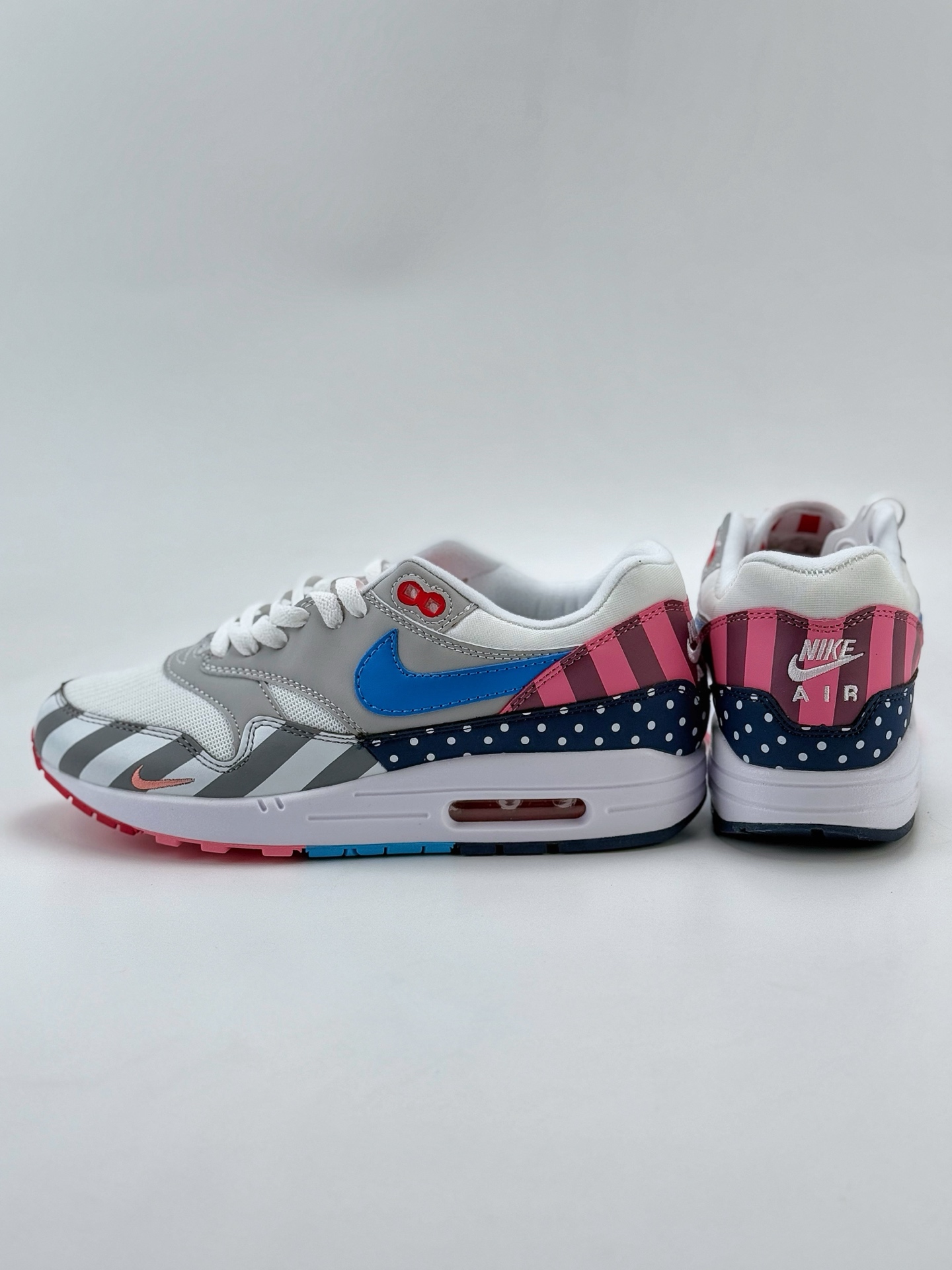 Nike Air Max 1 x Parra 白粉 复古休闲跑步鞋  AT3057-100