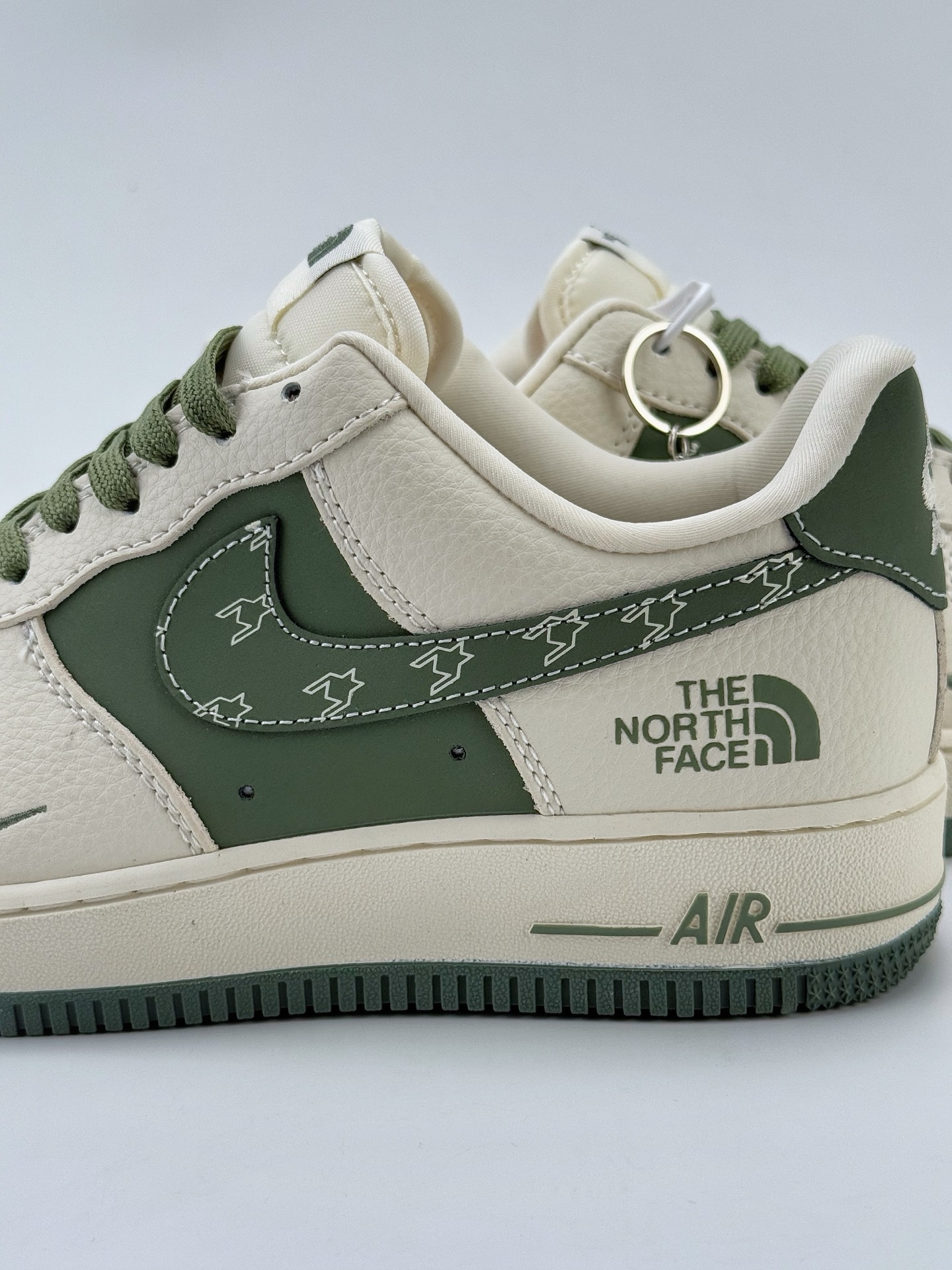 Nike Air Force 1 Low 07 x The North Face 白绿三小钩  KK1988-043