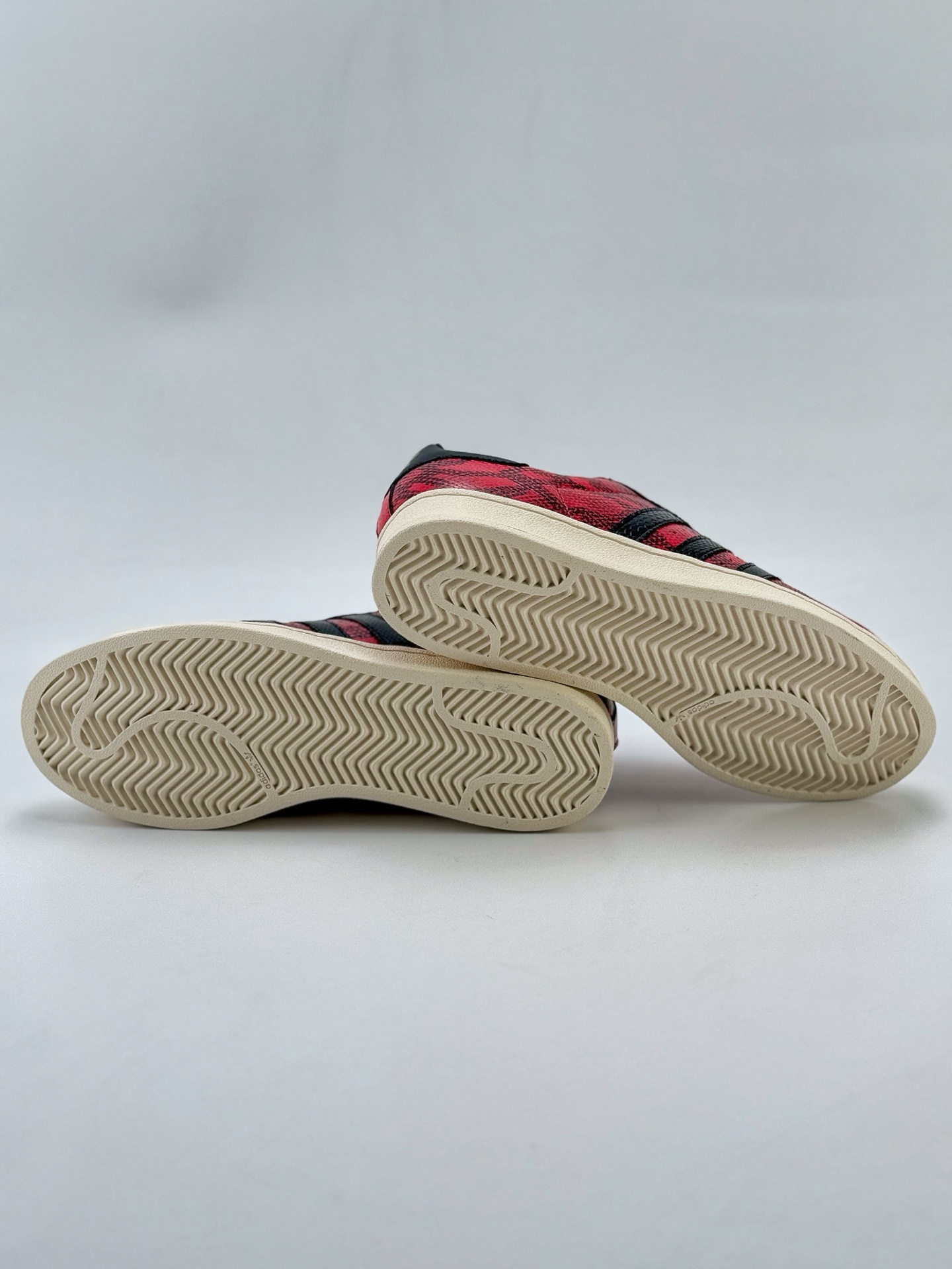 AD Originals Superstar 贝壳头 CNY 蛇年限定 ”year of snake” 红黑  JI0104