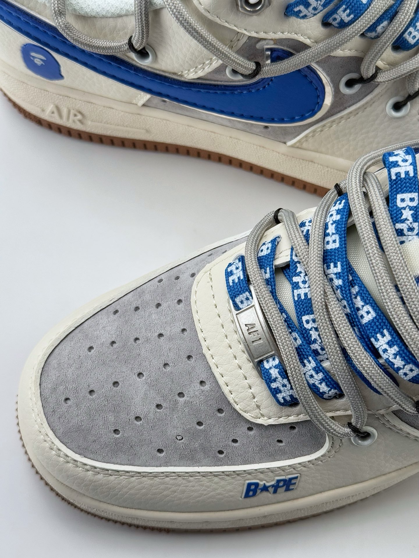 Nike Air Force 1 Low 07 x BAPE 白灰蓝绑带 SJ1198-112