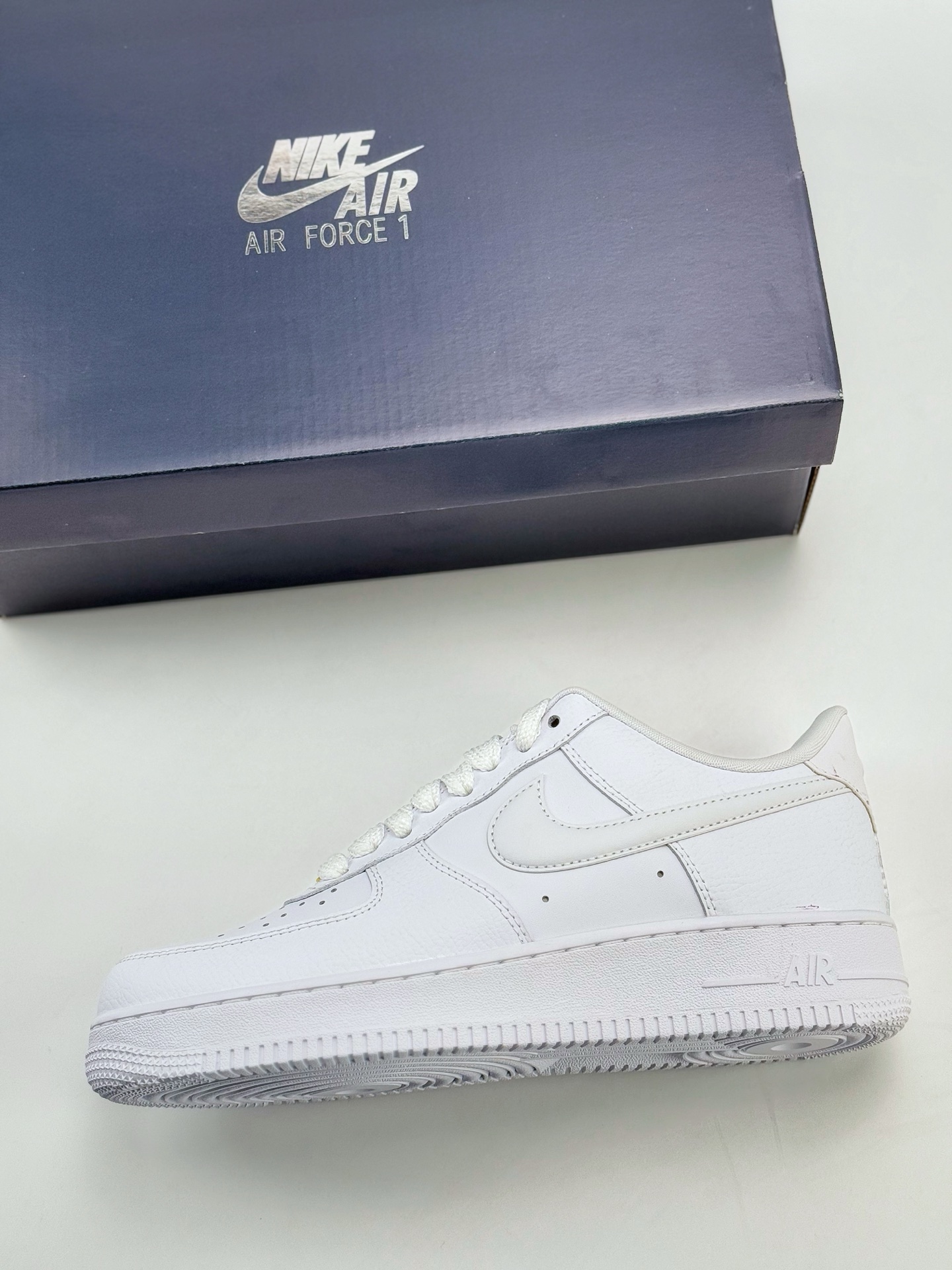 Nike Air Force 1 Low 07 金扣白低  HF2014-100