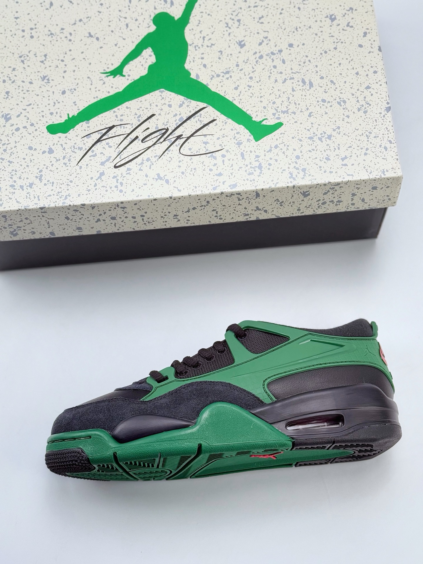 Nike Air Jordan 4 Retro RM 乔丹四代 黑绿色  FQ7939-003