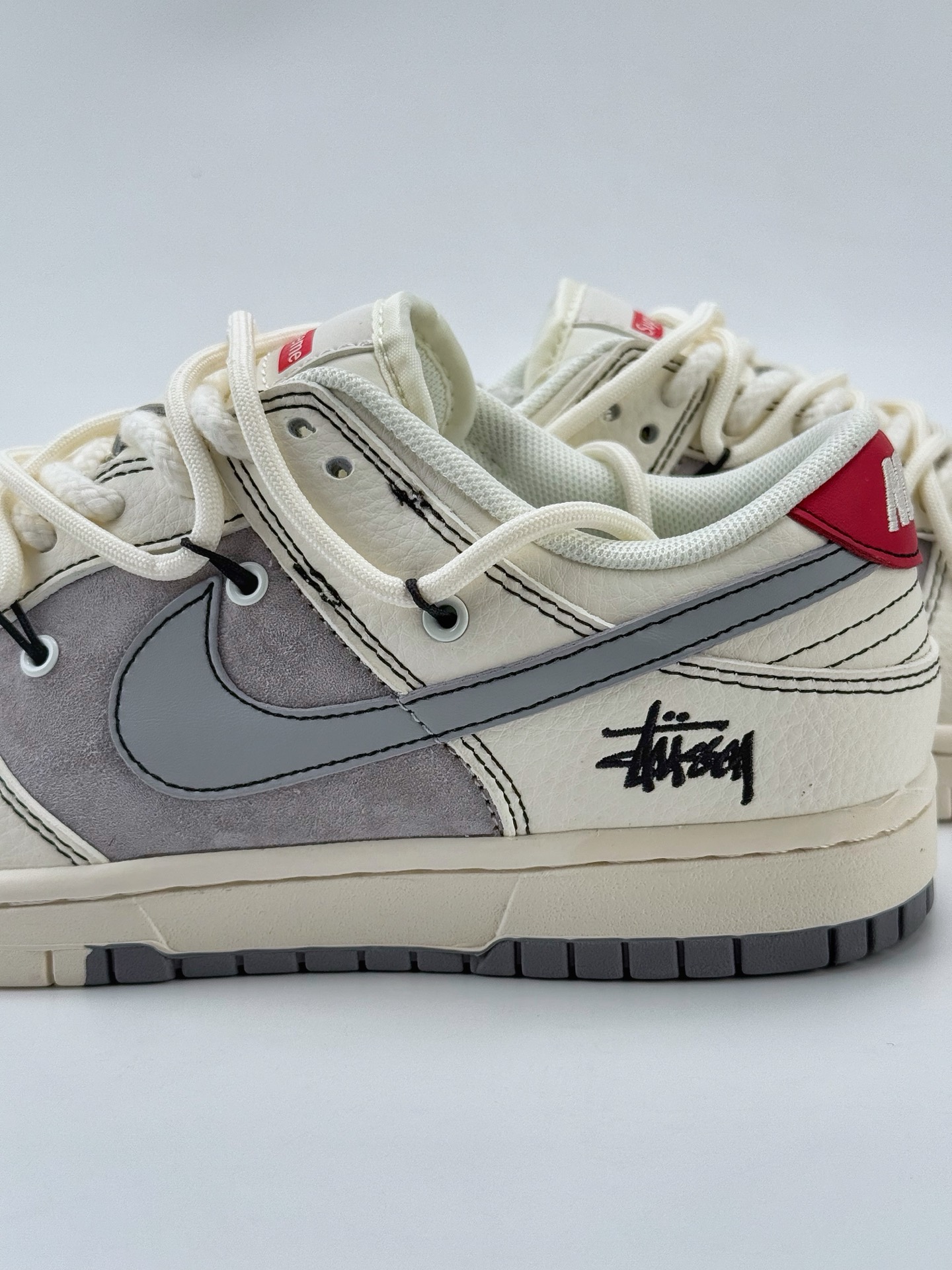 Nike SB Dunk Low x Stussy 白黑灰小钩麻绳绑带  YX5066-269