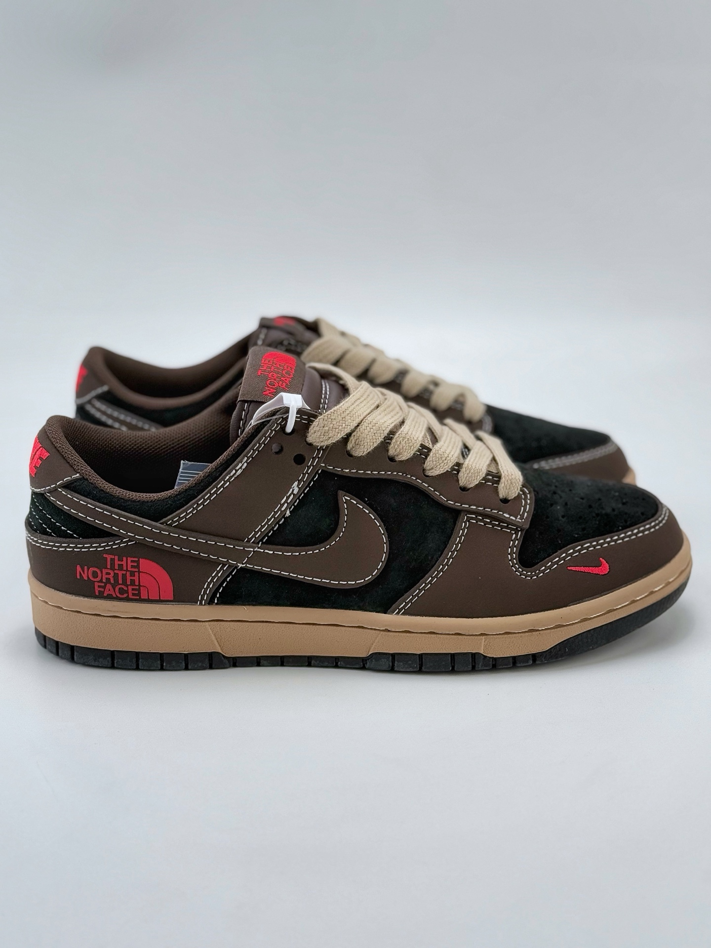 Nike SB Dunk Low x The North Face 棕黑红小钩  XX9928-028