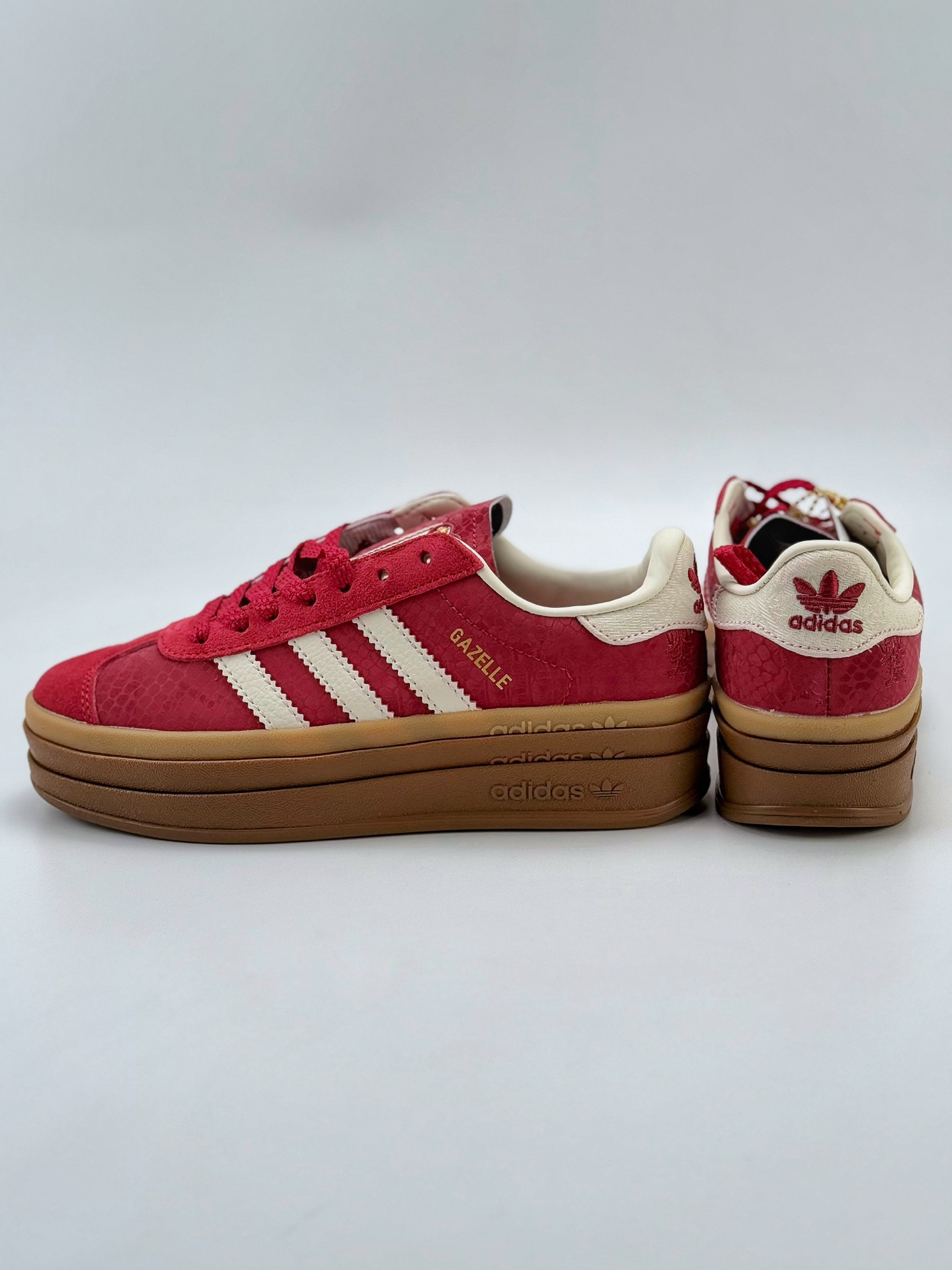 AD Originals Gazelle Bold CNY 蛇年限定 ”year of snake” 红白 三层底低帮耐磨厚底增高板鞋  JQ5977