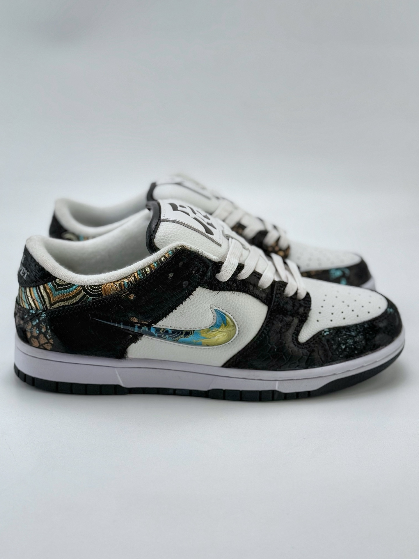 Nike SB Dunk Low 中国年限定 西海龙王 敖闰 马毛黑  DV0831-101