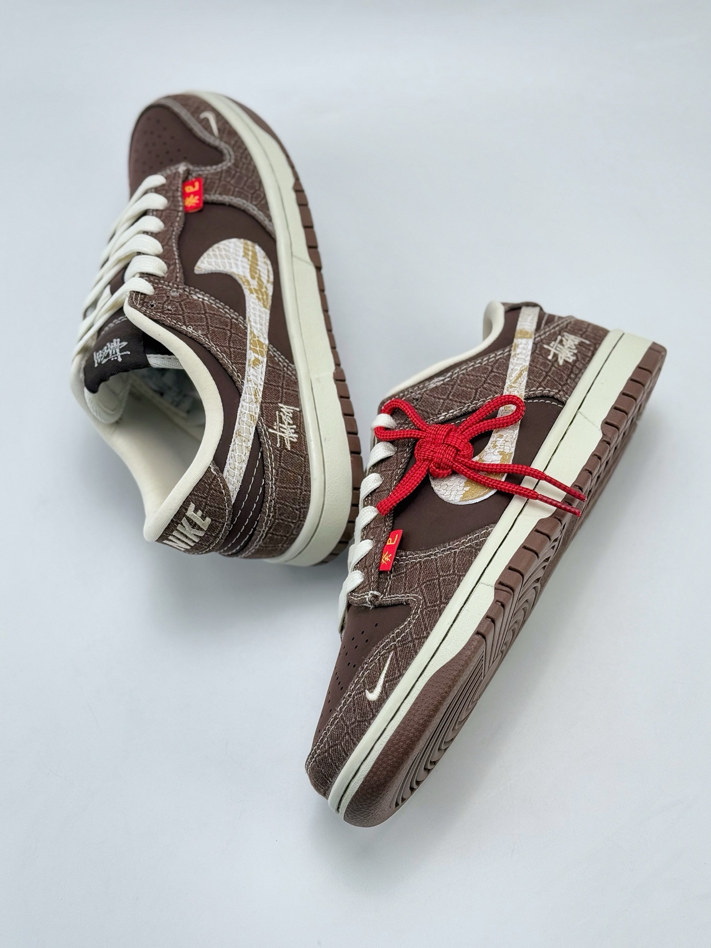 Nike SB Dunk Low x Stussy 蛇年限定 咖啡棕  CH8311-281