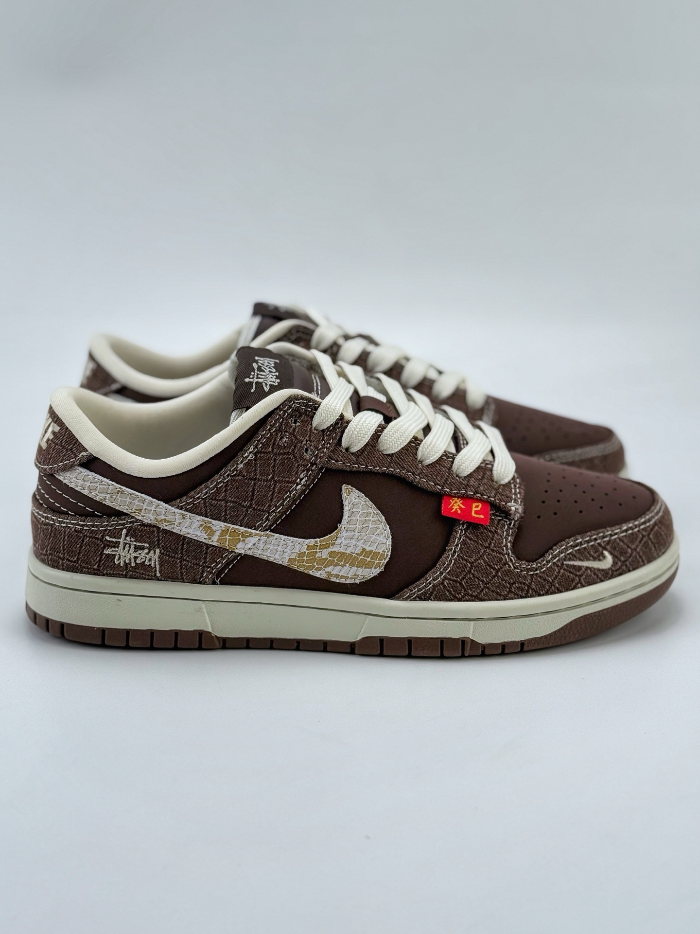 Nike SB Dunk Low x Stussy 蛇年限定 咖啡棕  CH8311-281