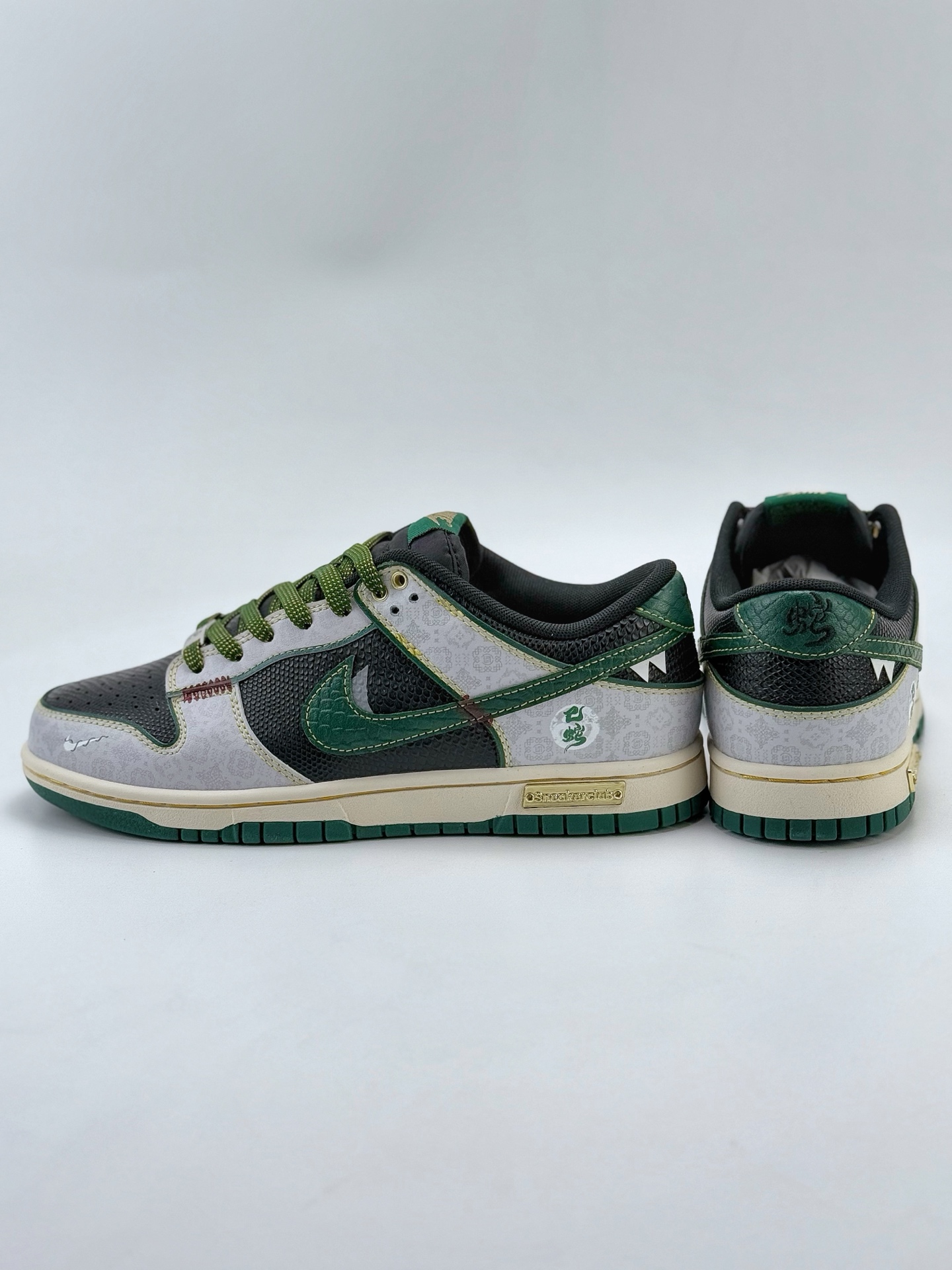 Nike SB Dunk Low 蛇年限定 巳蛇 黑绿 GB1220-006