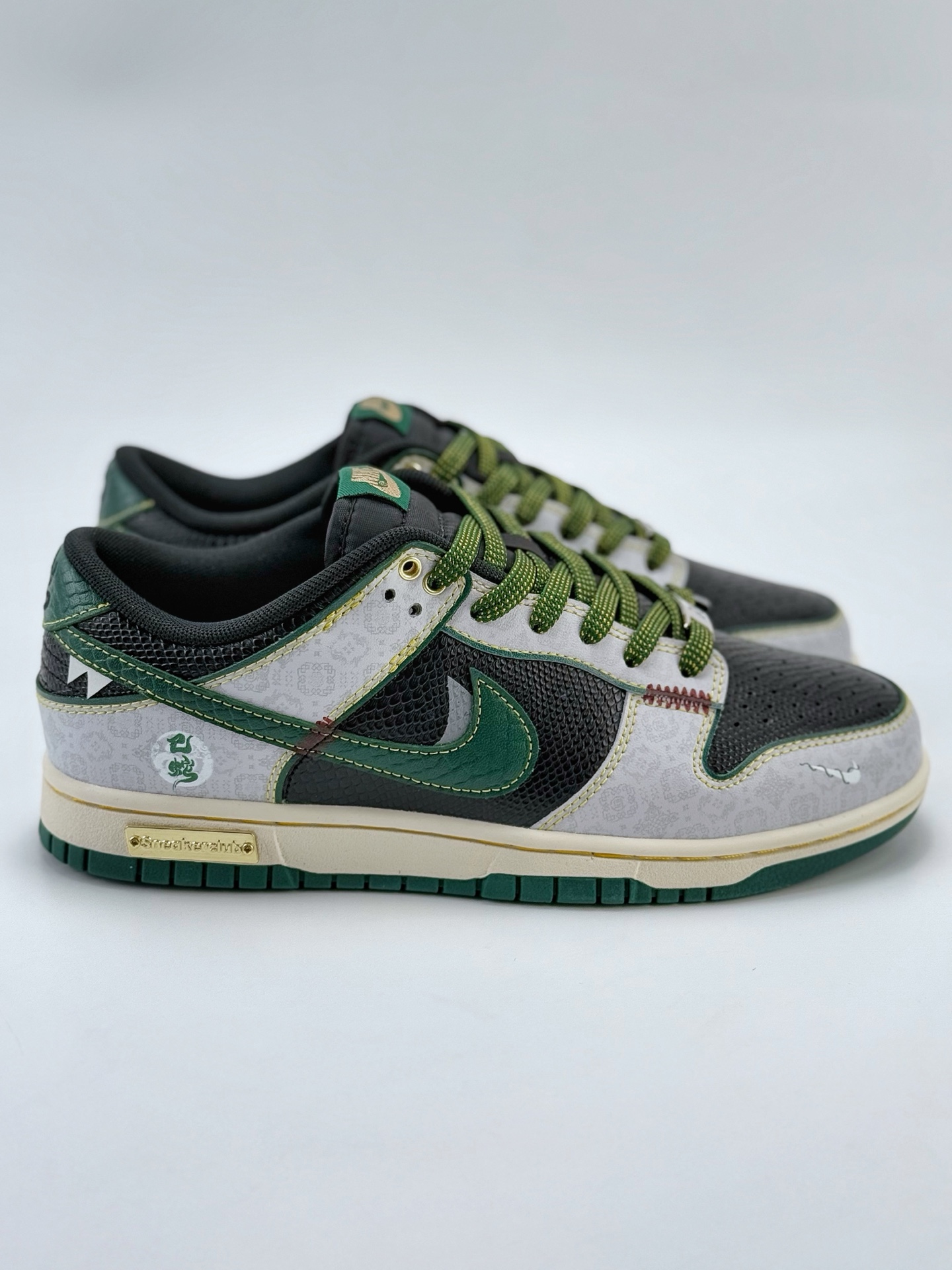 Nike SB Dunk Low 蛇年限定 巳蛇 黑绿 GB1220-006