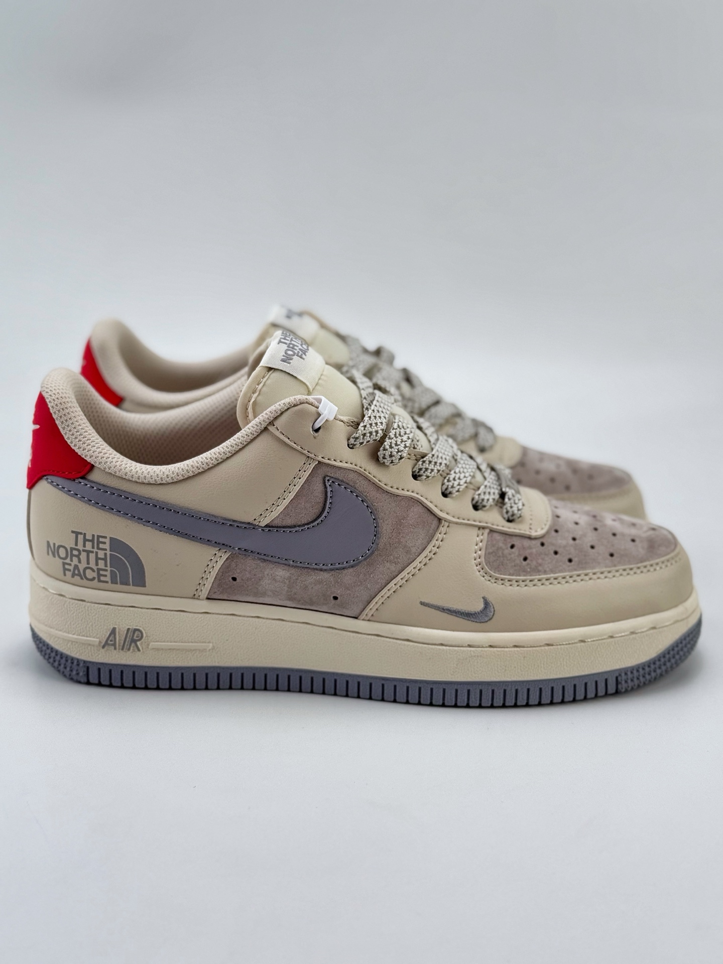 Nike Air Force 1 Low 07 x The North Face 白灰小钩满天星  XZ6188-649
