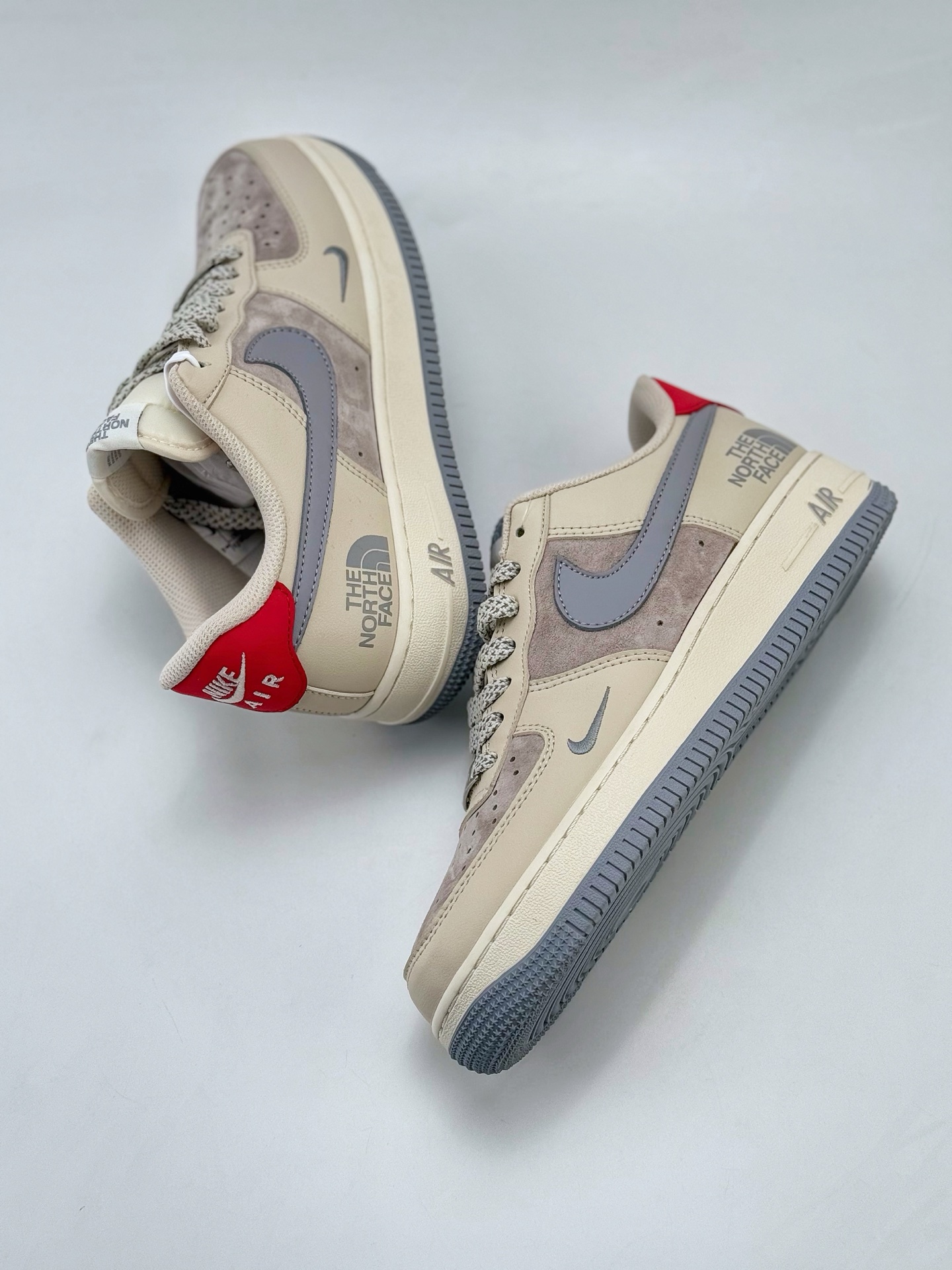 Nike Air Force 1 Low 07 x The North Face 白灰小钩满天星  XZ6188-649
