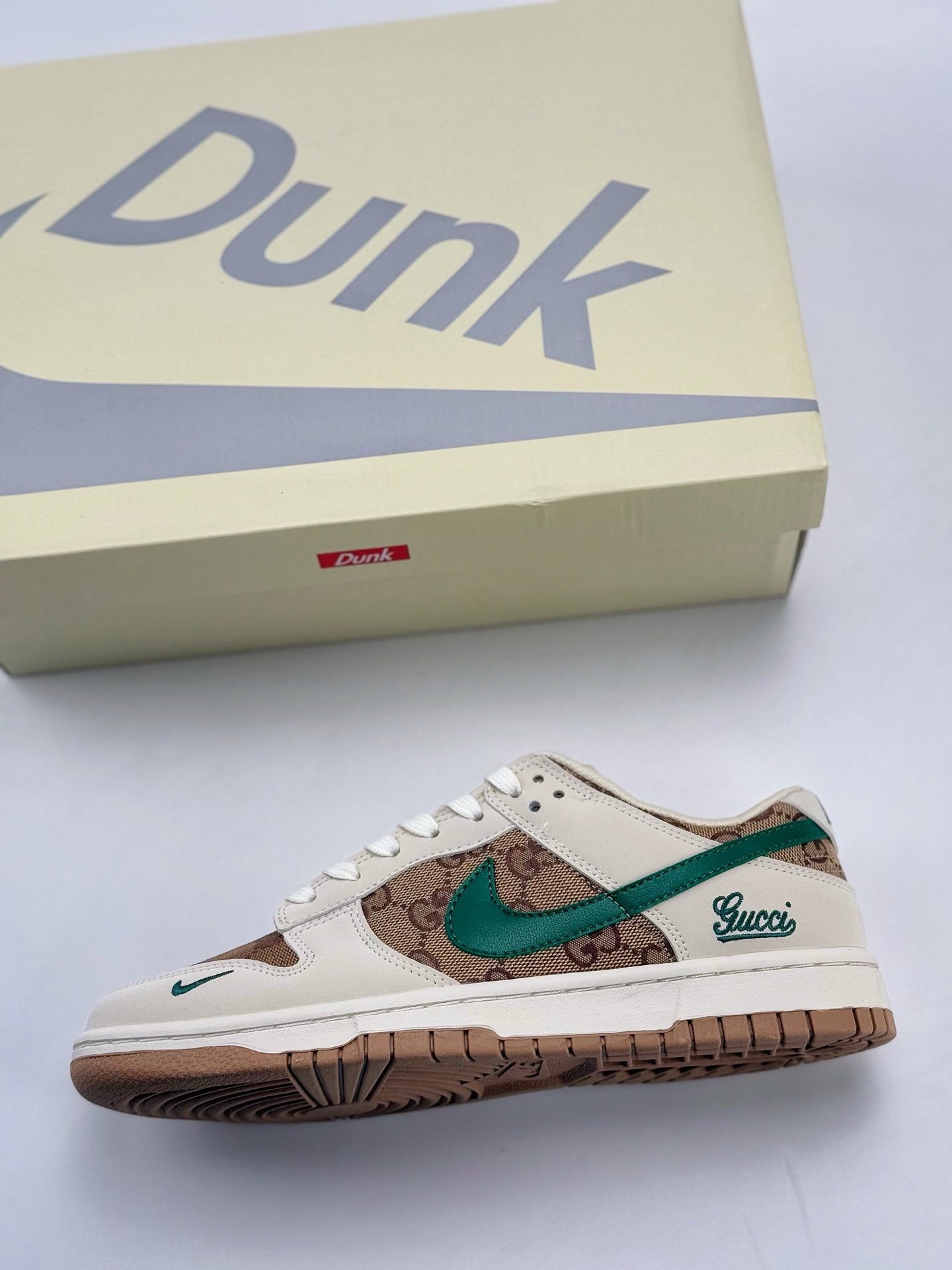 Nike SB Dunk Low x GUCCI 白棕绿小钩 KK1688-091