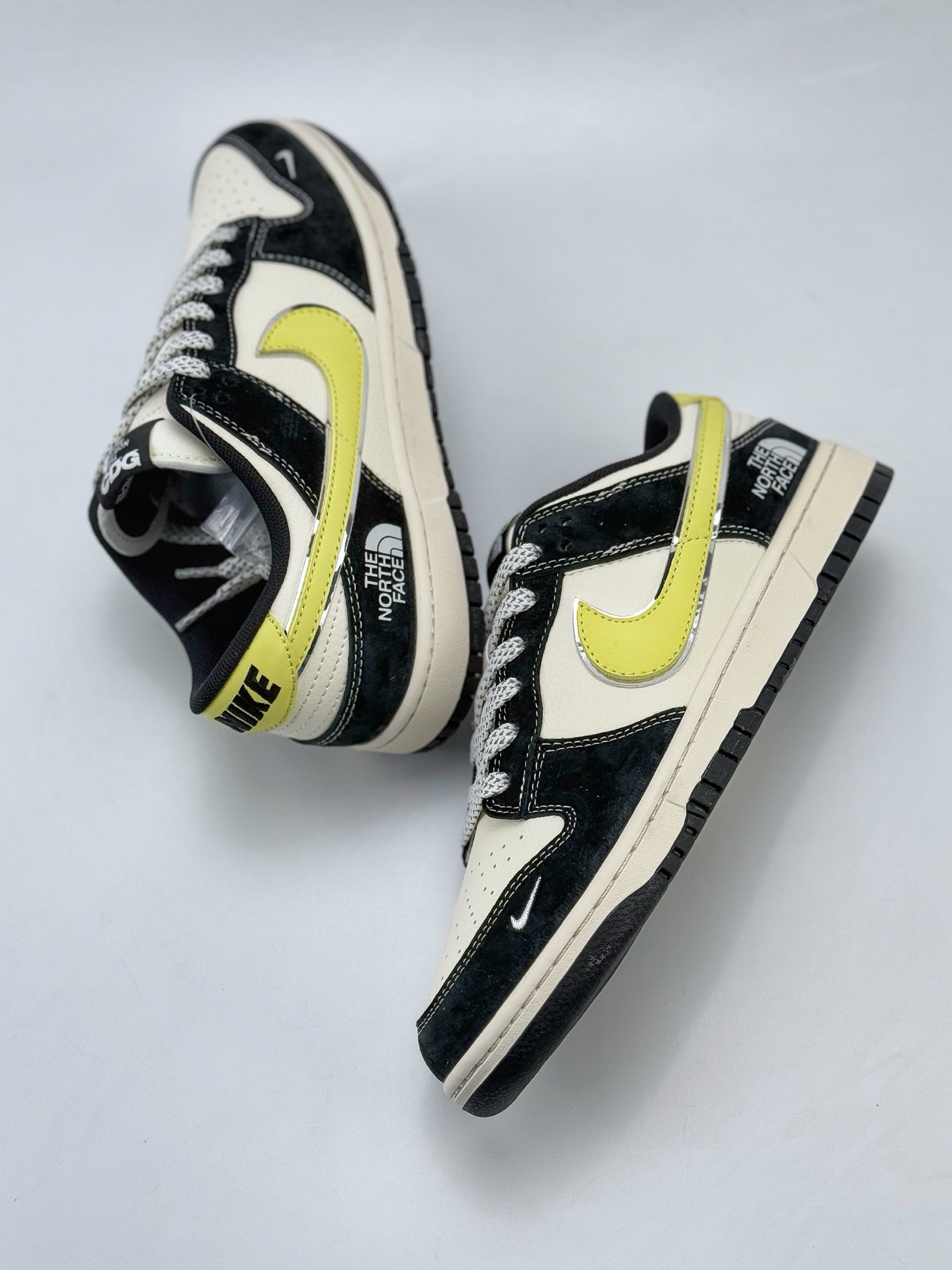 Nike SB Dunk Low x The North Face x CDG 白黑黄小钩满天星 XX3168-113