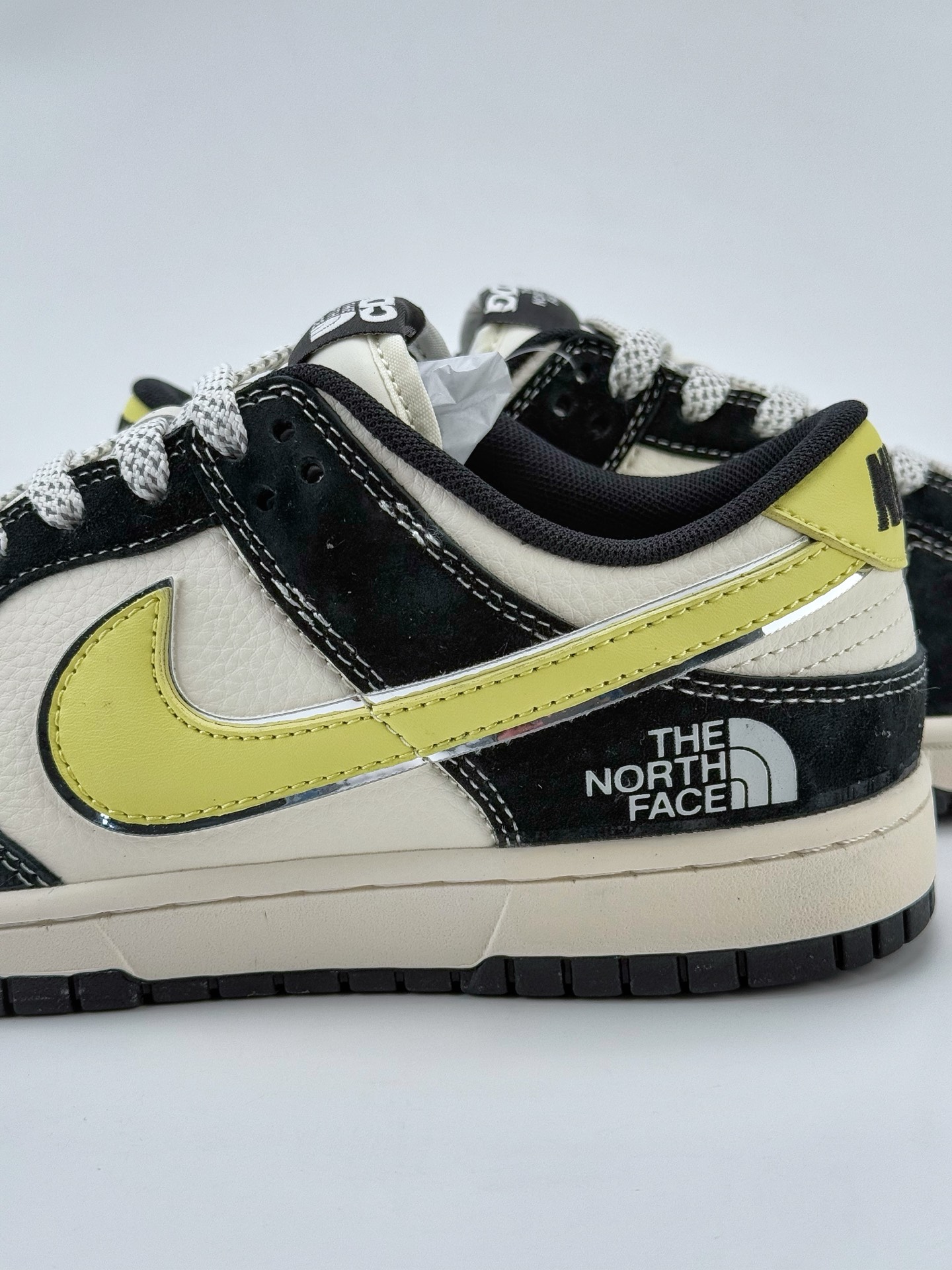 Nike SB Dunk Low x The North Face x CDG 白黑黄小钩满天星 XX3168-113