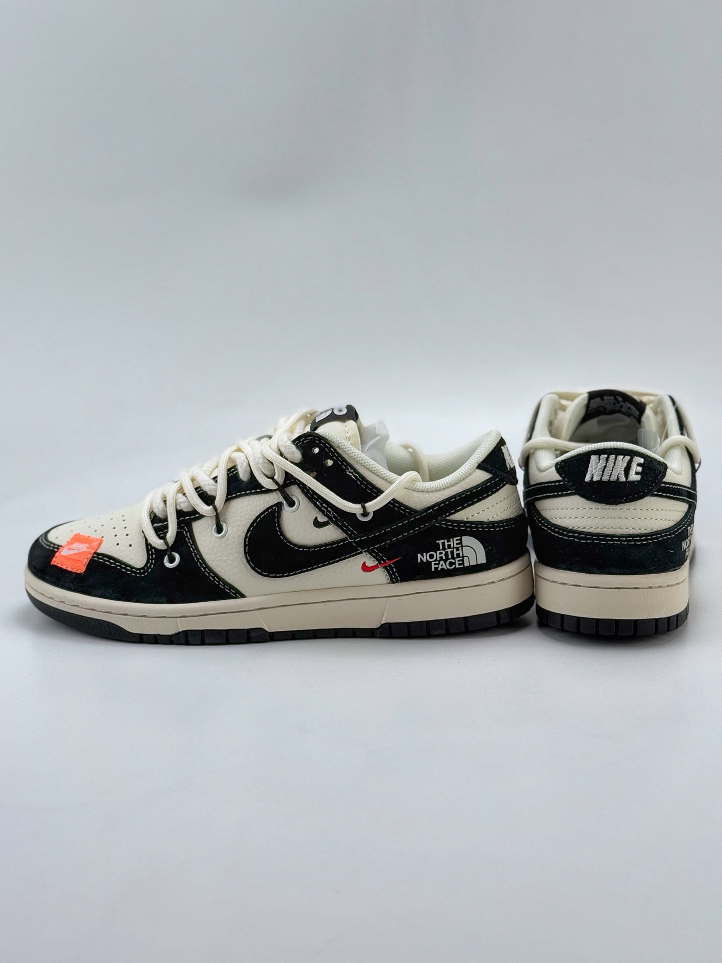 Nike SB Dunk Low x The North Face x CDG 白黑双小钩麻绳绑带  YX5066-256