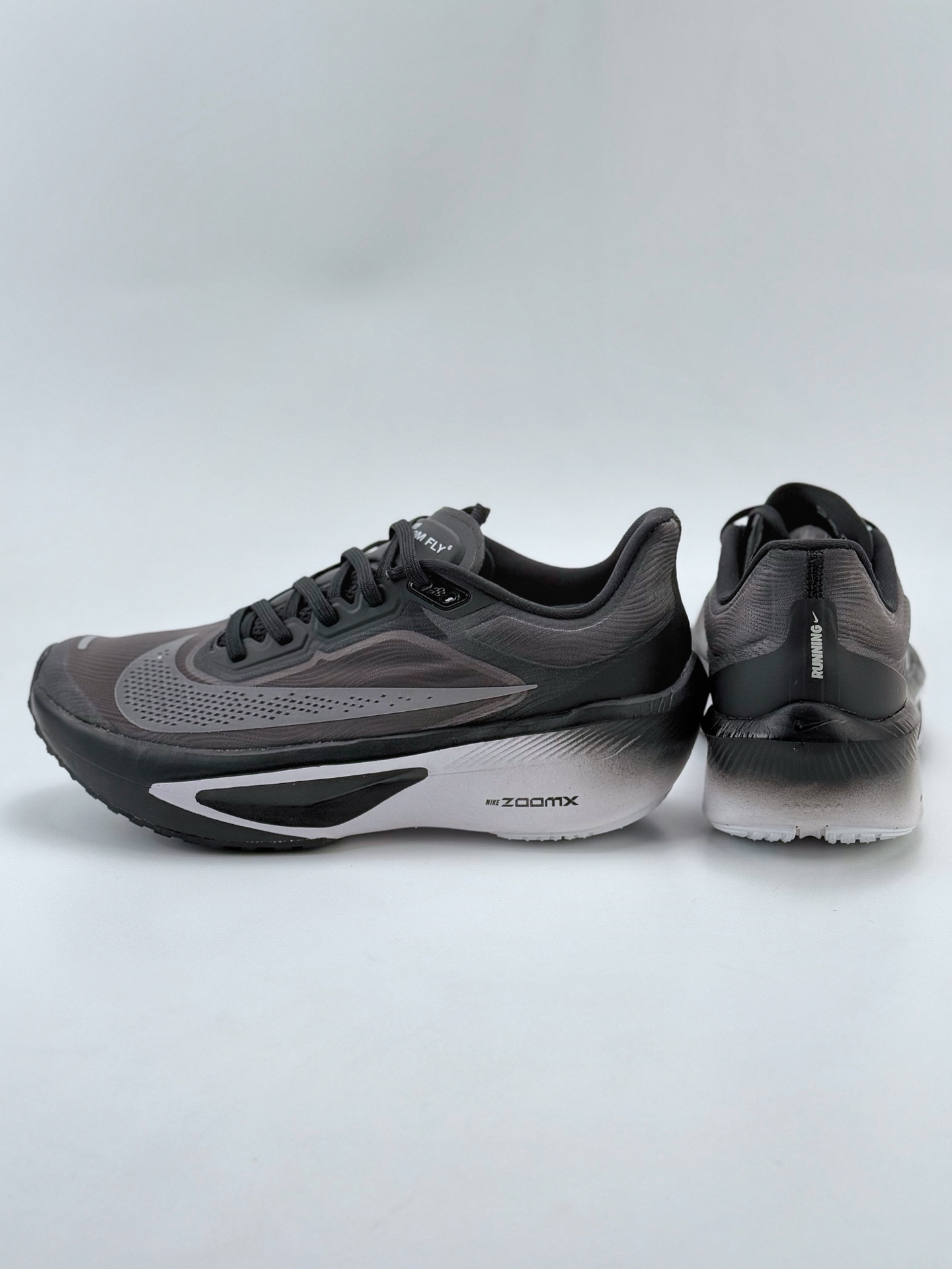 Nike zoomx invincible run flyknit 6 轻量飞织低帮休闲运动慢跑鞋 FN8454-001
