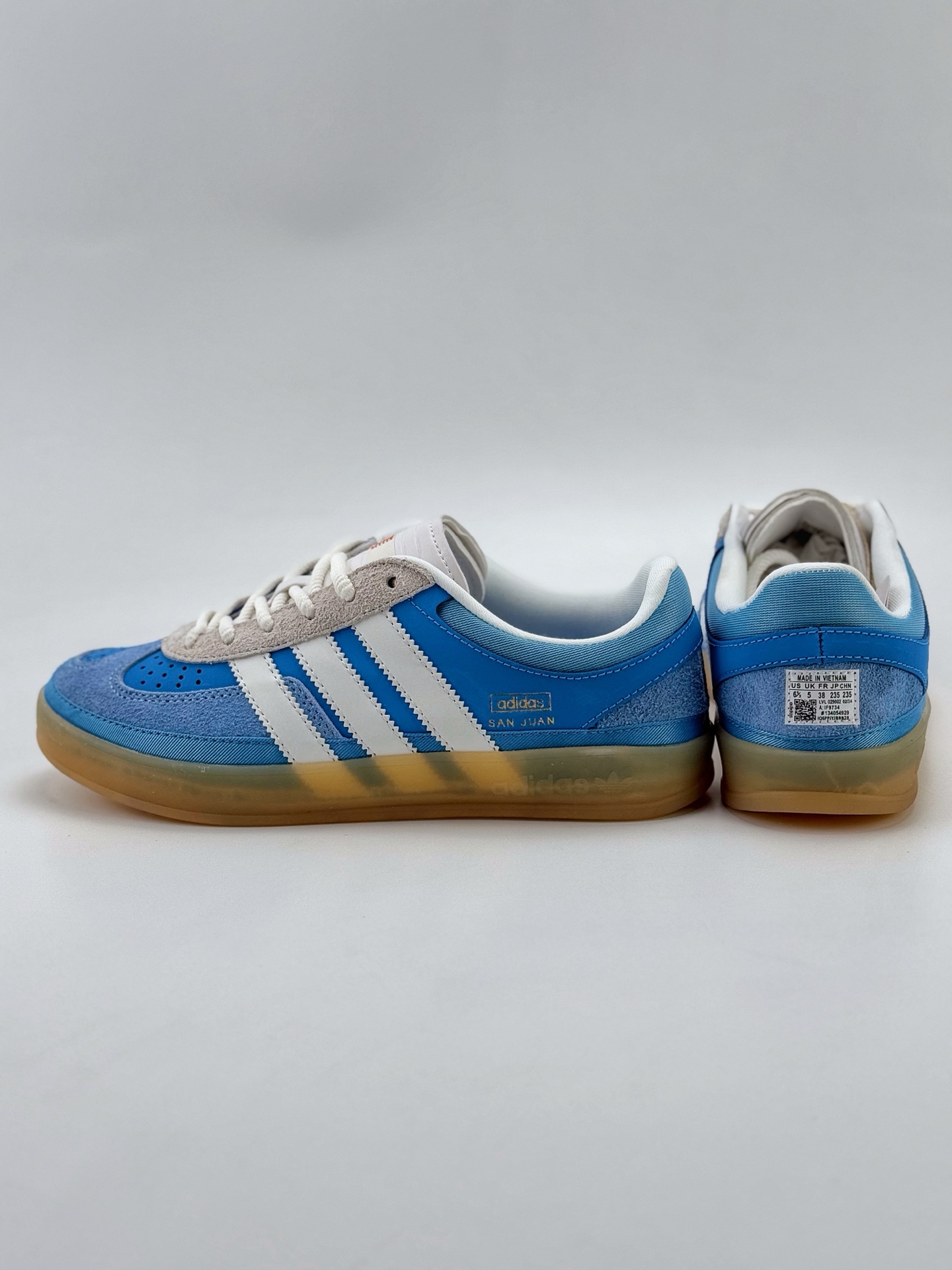adidas Originals Gazelle INdoor x Bad Bunny 坏痞兔蓝白 三叶草休闲防滑耐磨低帮板鞋  IF9734