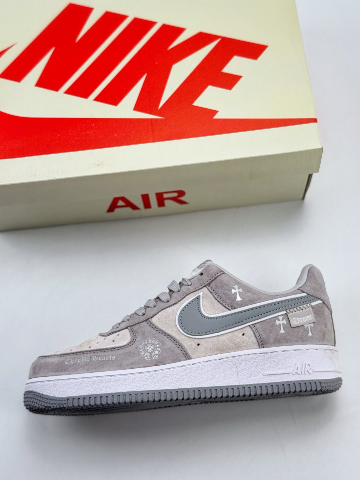 Nike Air Force 1 Low 07 x Chrome Hearts 浅灰  FZ0188-032