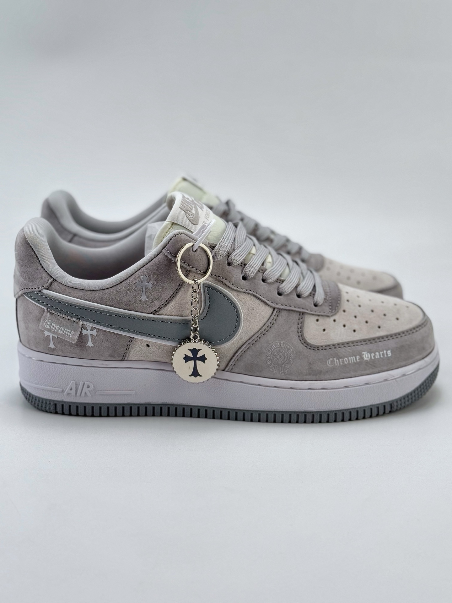 Nike Air Force 1 Low 07 x Chrome Hearts 浅灰  FZ0188-032