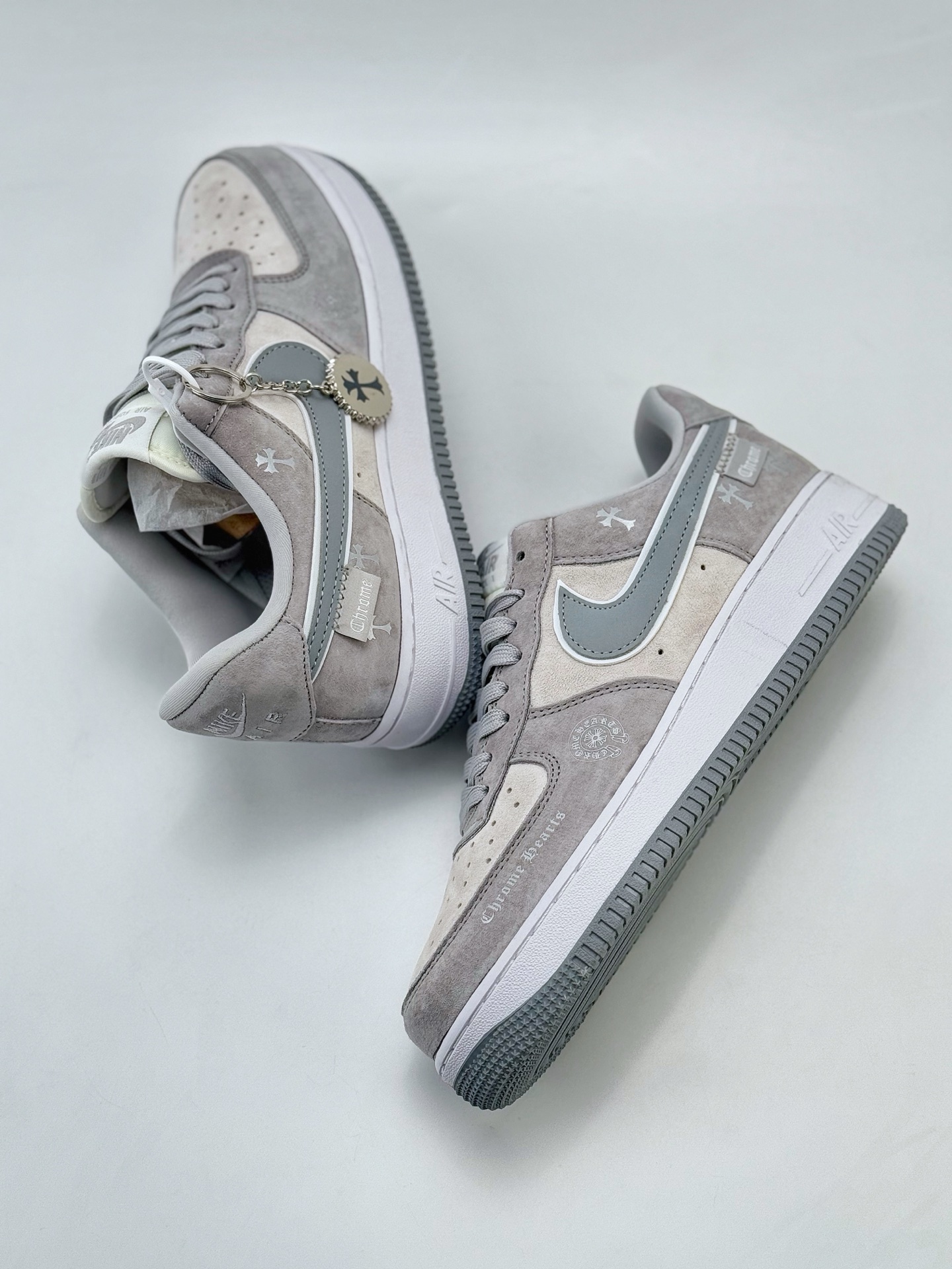 Nike Air Force 1 Low 07 x Chrome Hearts 浅灰  FZ0188-032