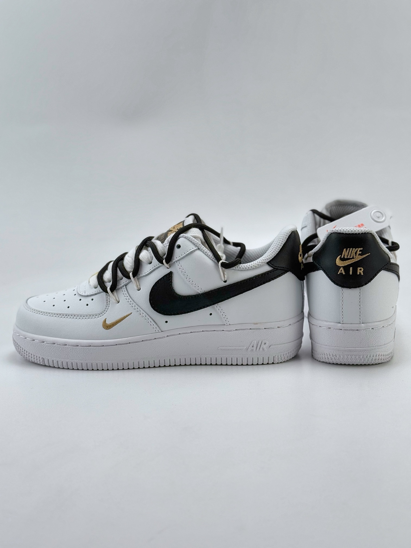 Nike Air Force 1 Low 07 白黑金小钩绑带 CZ0210-102