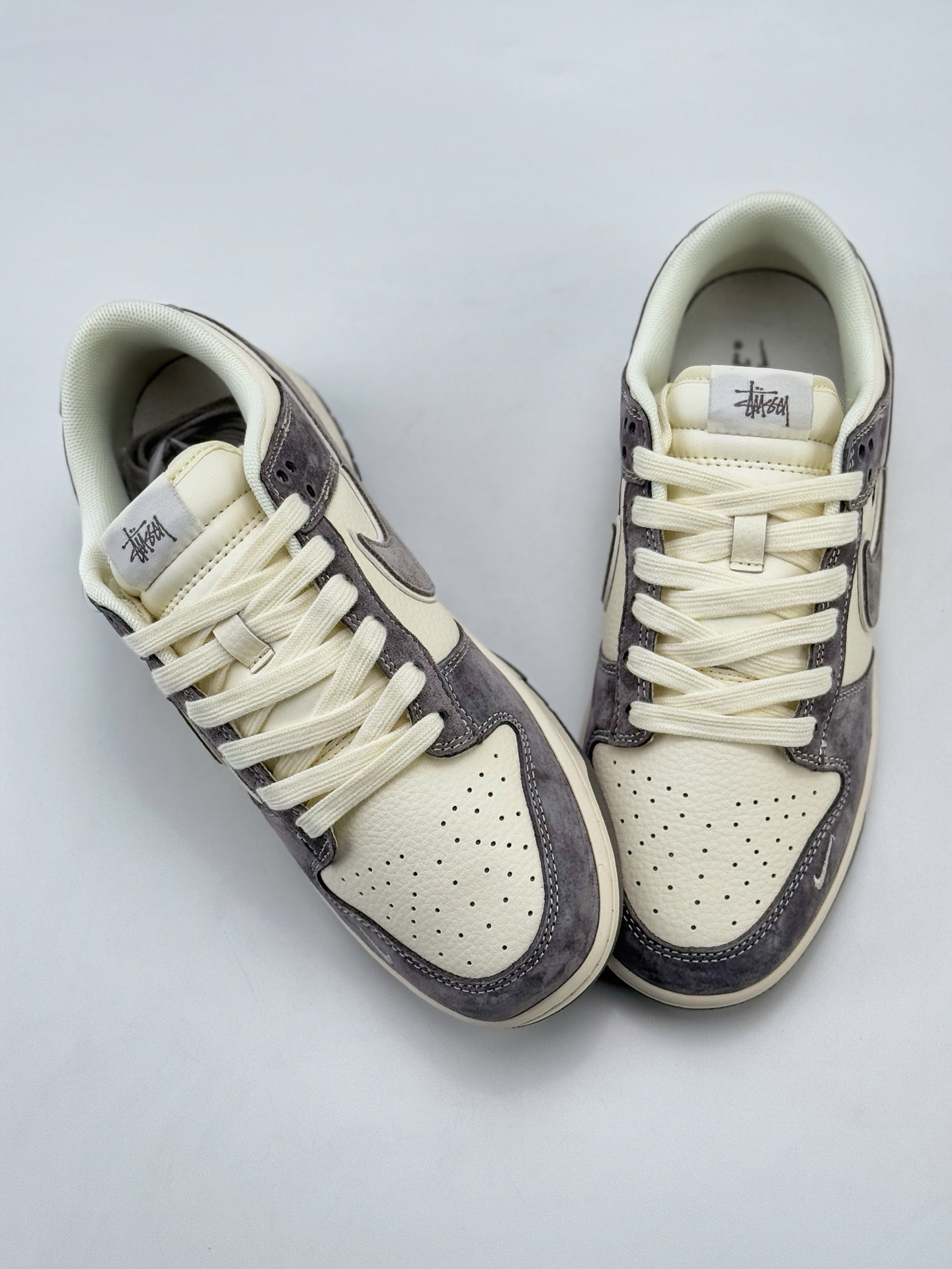 Nike SB Dunk Low x Stussy 白灰三小钩  YX5066-252