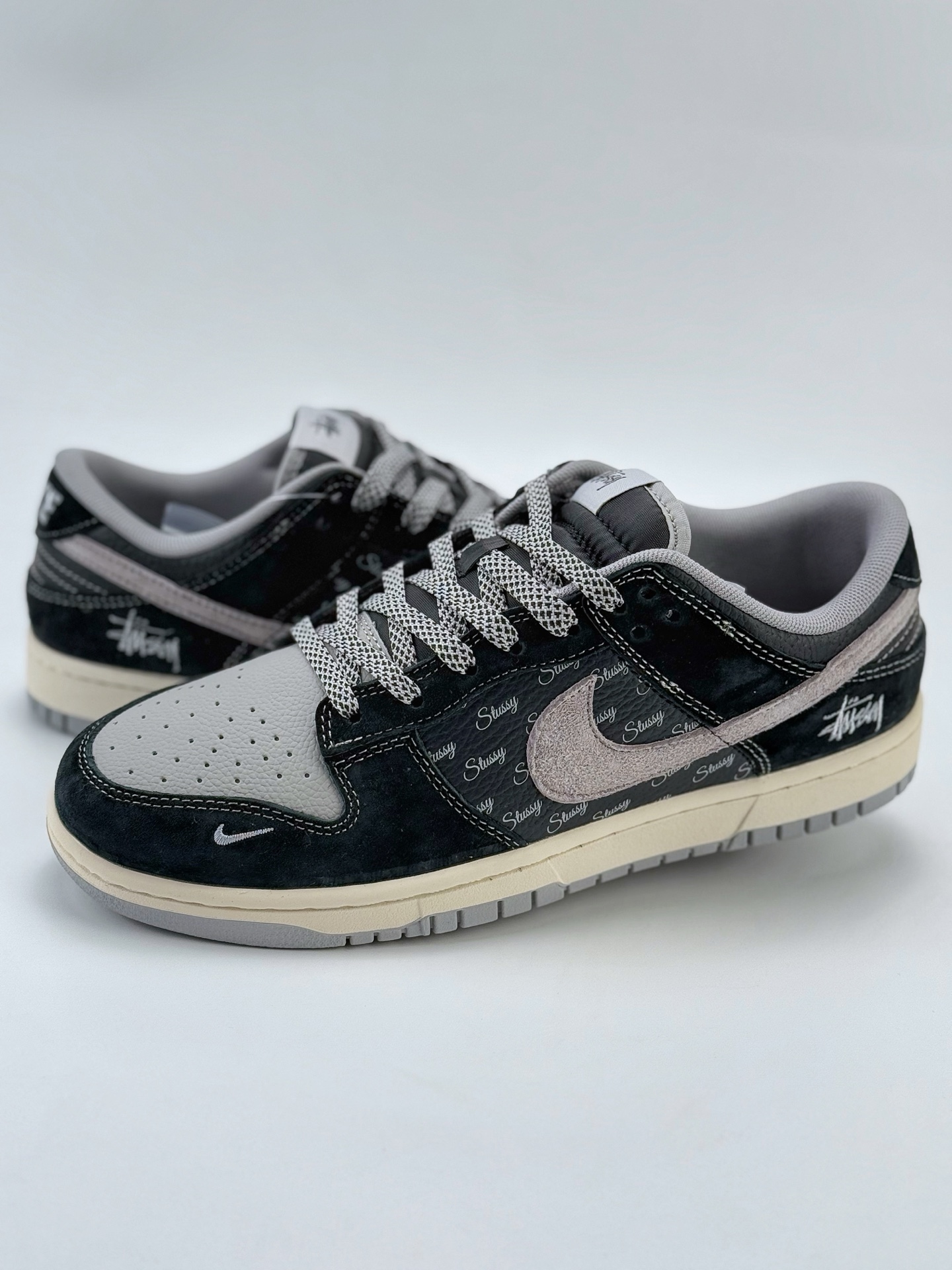 Nike SB Dunk Low x Stussy 黑灰小钩满天星  XX3168-201