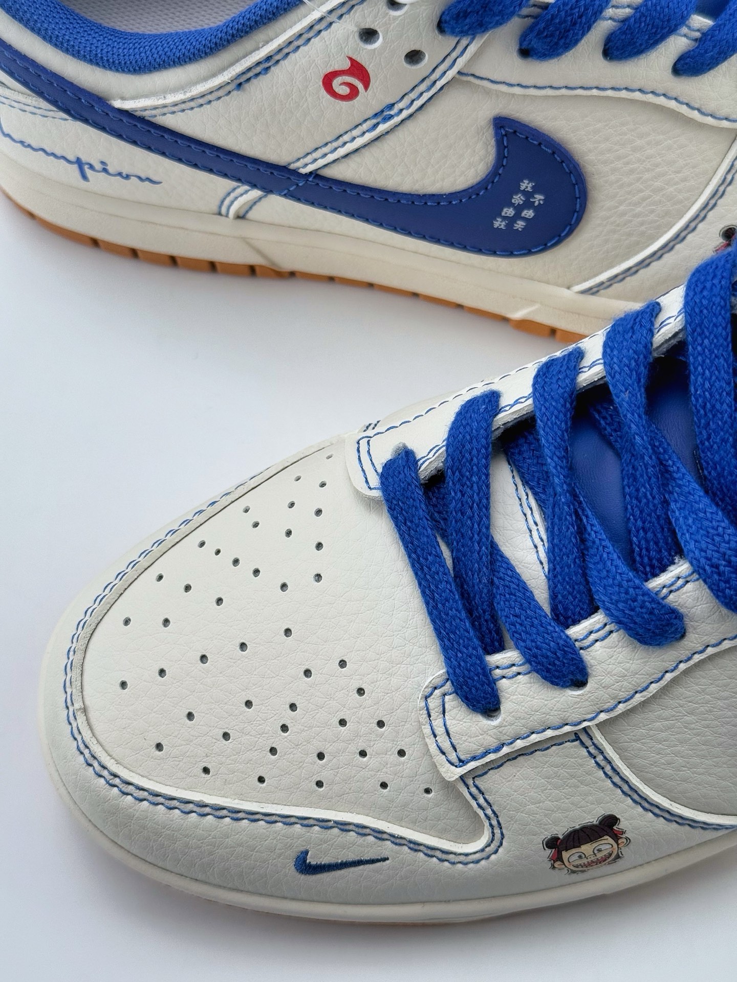 Nike SB Dunk Low x Champion 奶白蓝小钩 哪吒涂鸦  XX2419-019