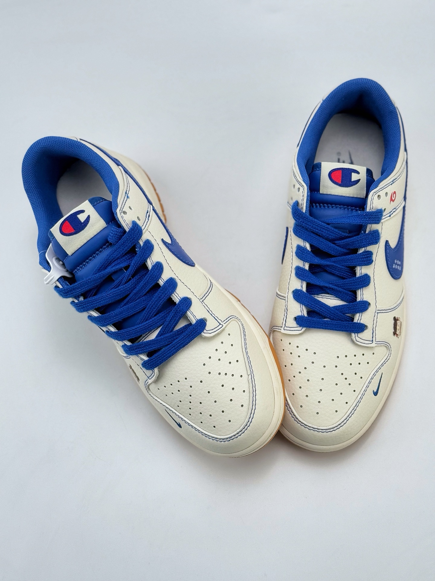 Nike SB Dunk Low x Champion 奶白蓝小钩 哪吒涂鸦  XX2419-019