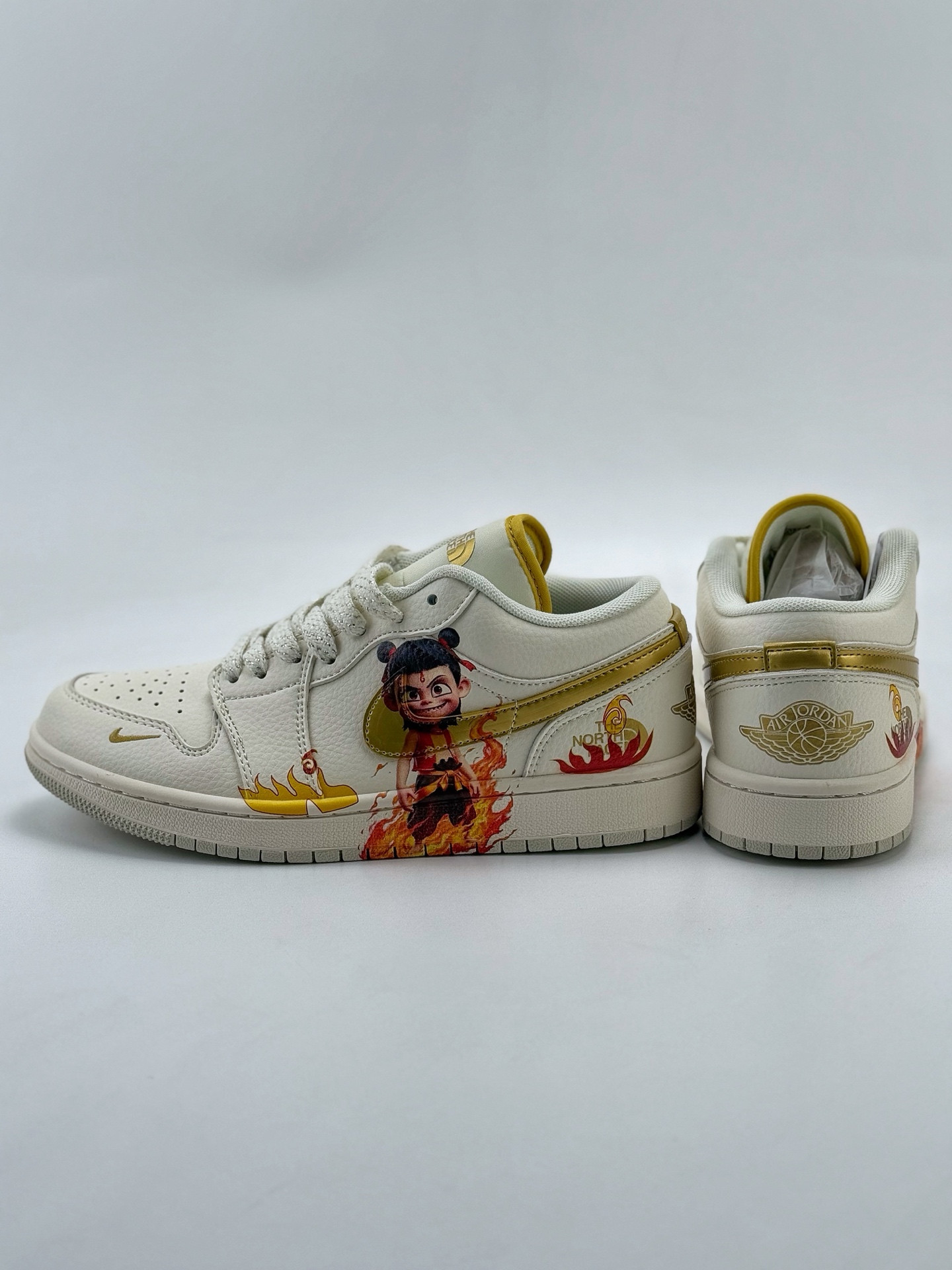 Air Jordan 1 Retro Low x 白金小钩满天星  XX9923-023