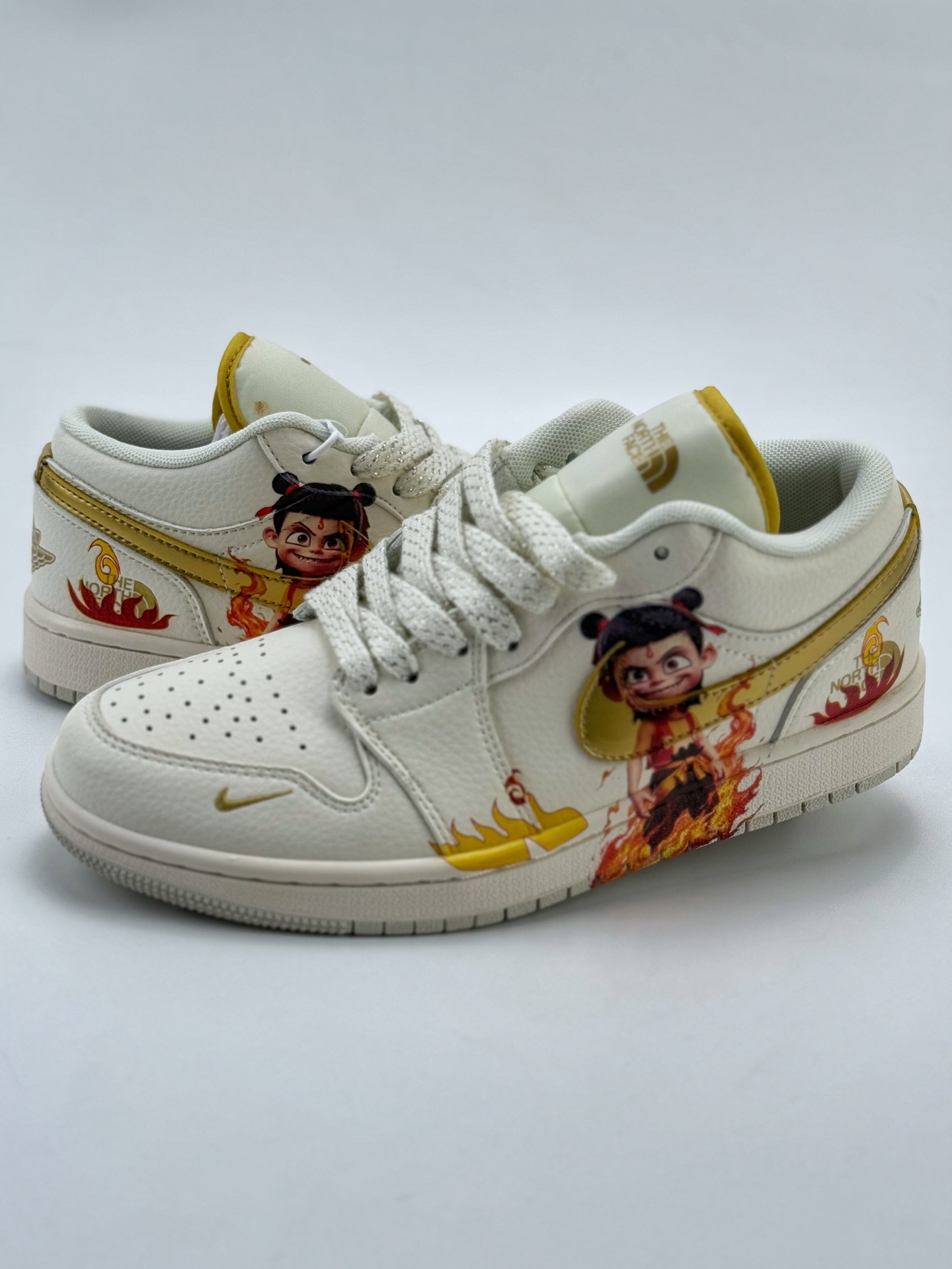 Air Jordan 1 Retro Low x 白金小钩满天星  XX9923-023