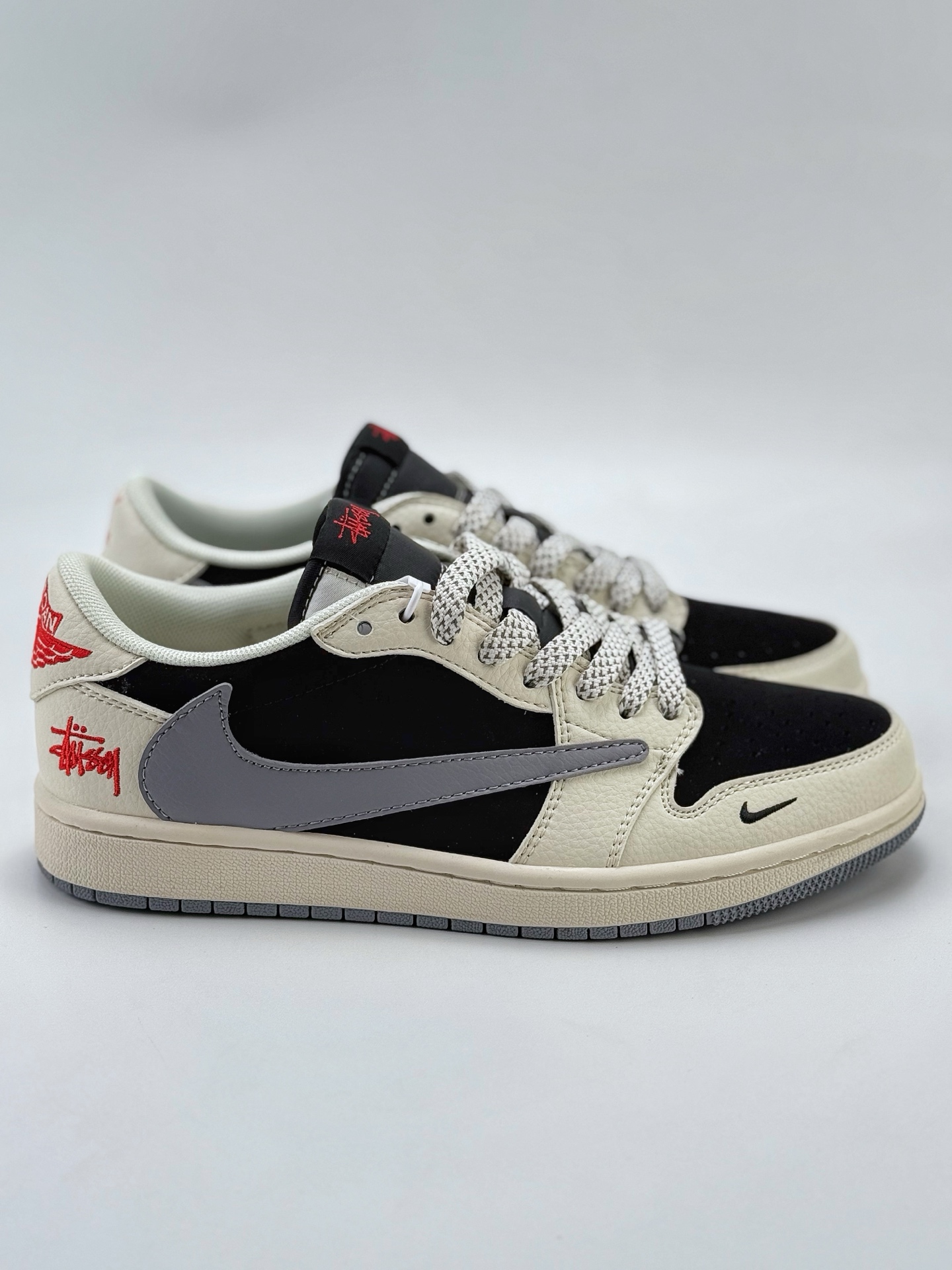 Travis Scott x Nike Air Jordan 1 Low x Stussy Air Jordan 1 Low 反转白黑灰小钩满天星翻毛倒钩  XZ6188-575